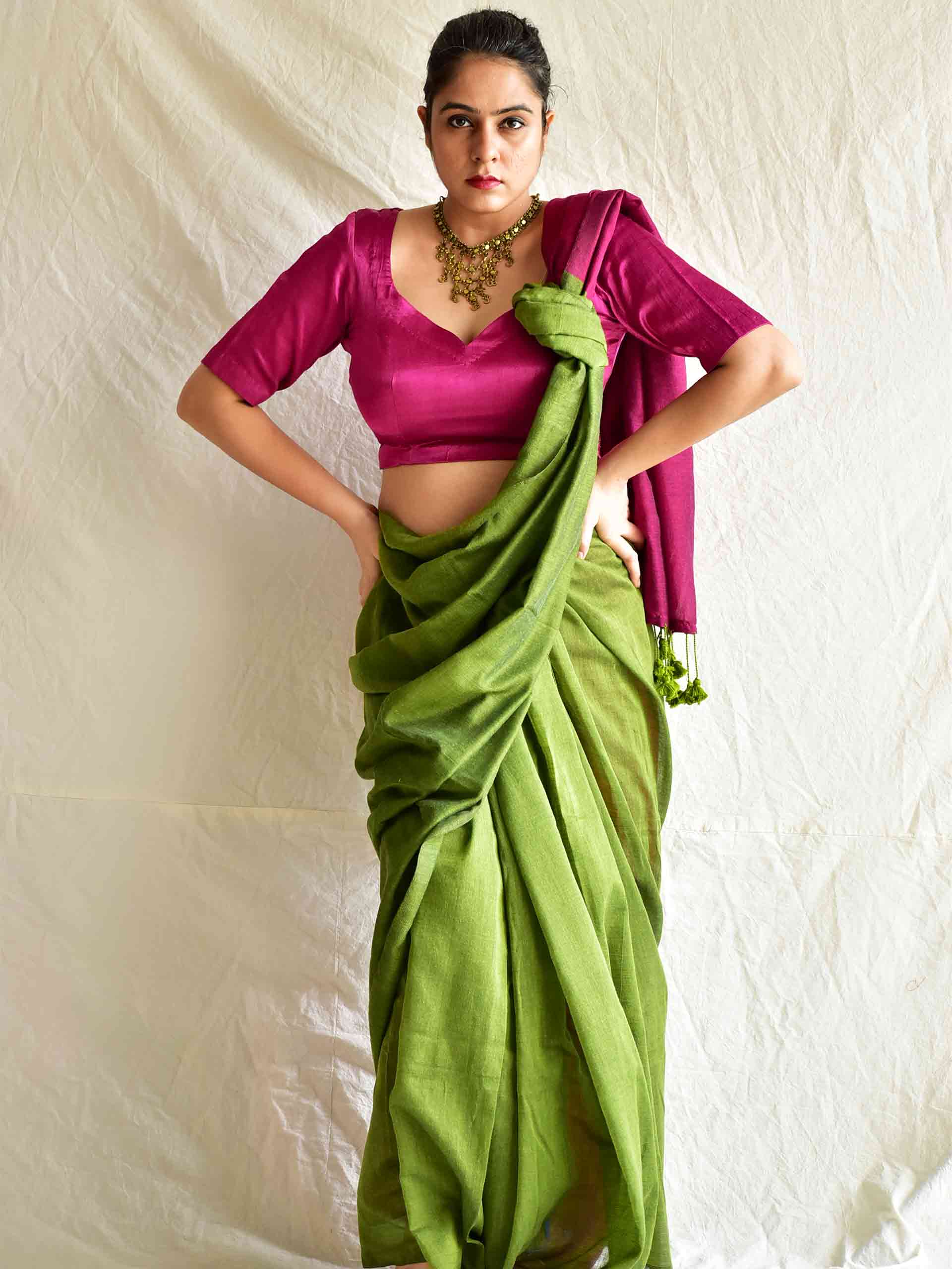 Dual shaded mul cotton saree