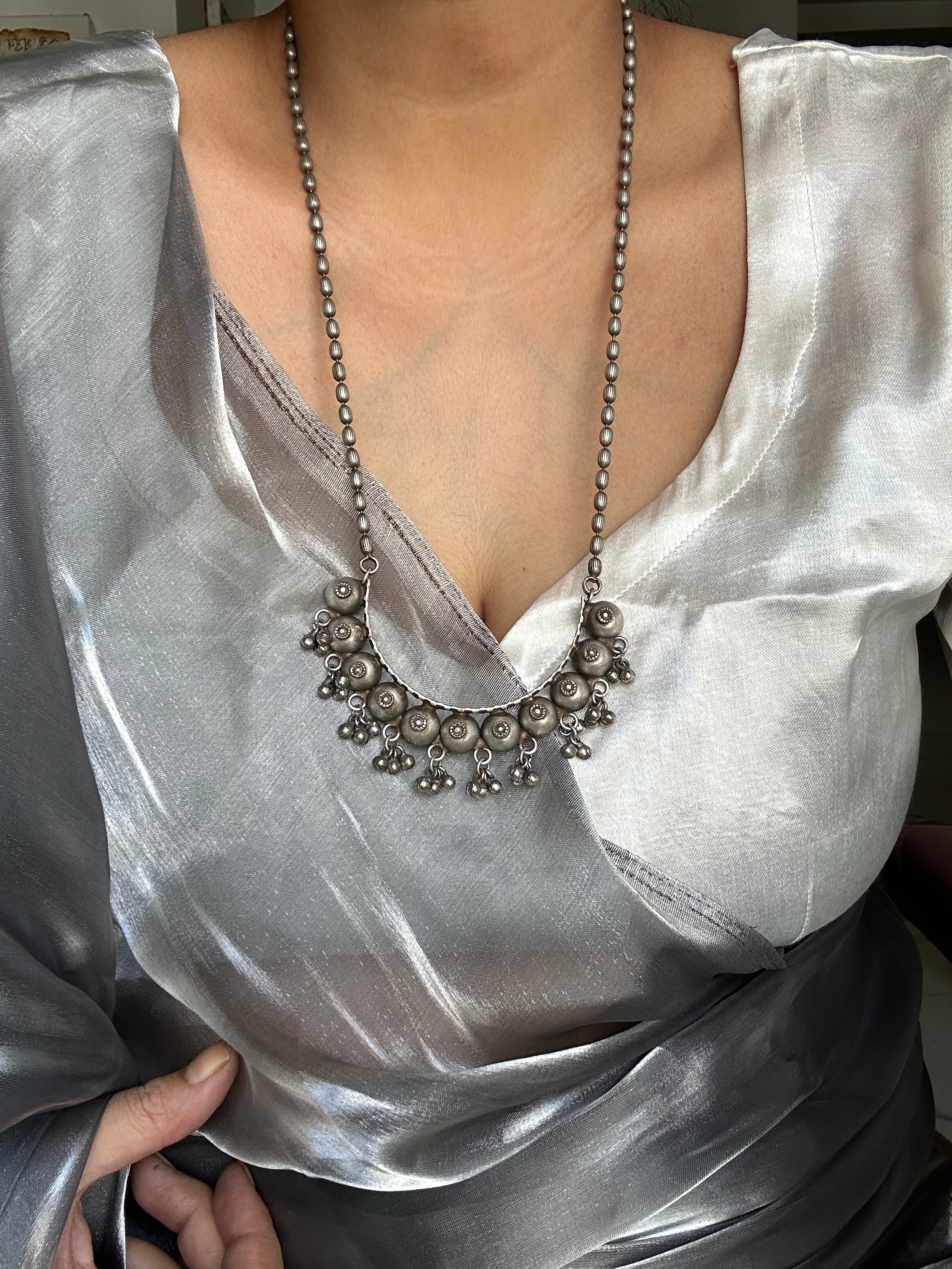 uzma - long NECKLACE