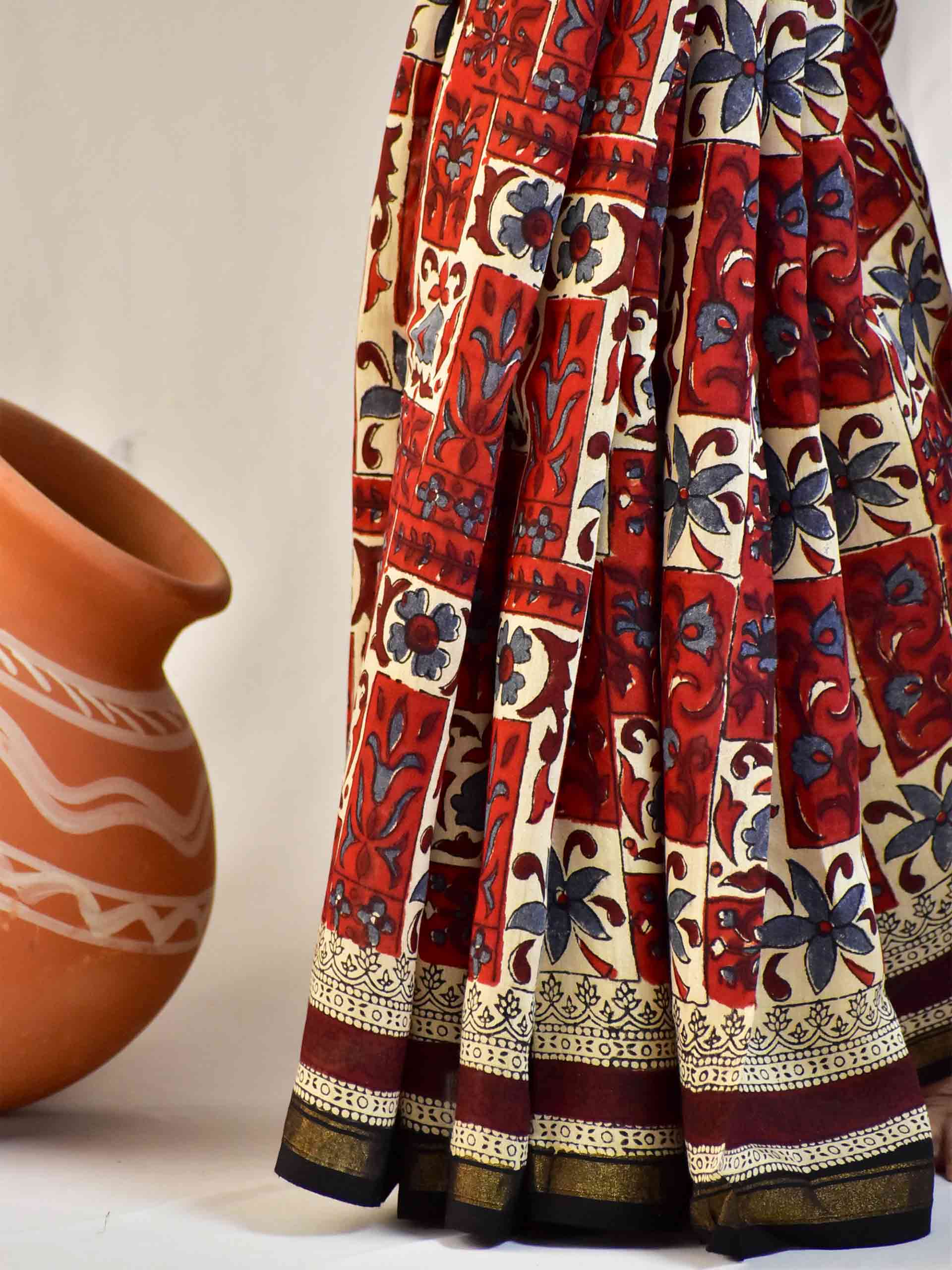 Rasiya - Dabu Chanderi silk saree