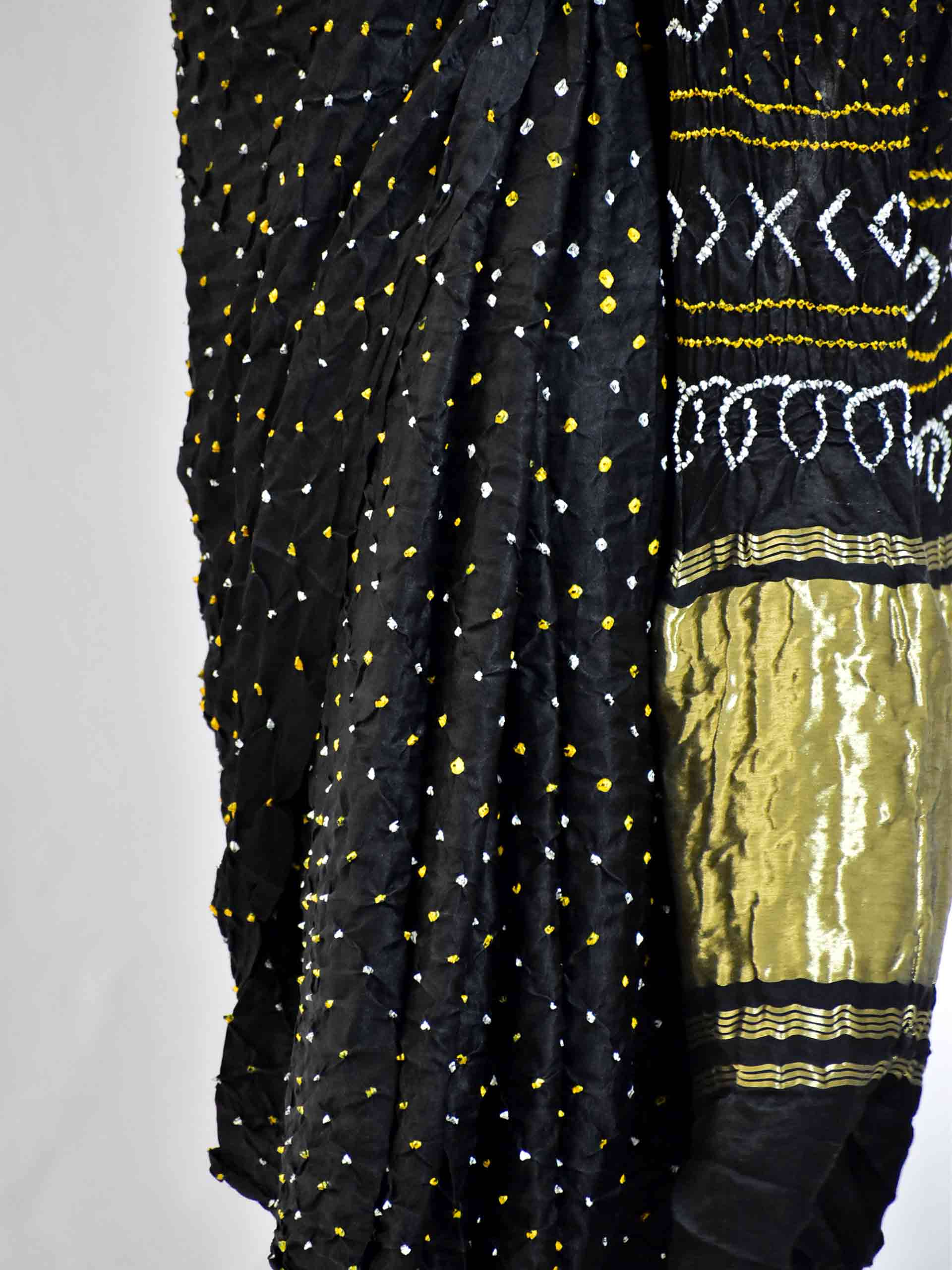 Krishangi - Rai Bandej zari pallu Gajji Silk Saree