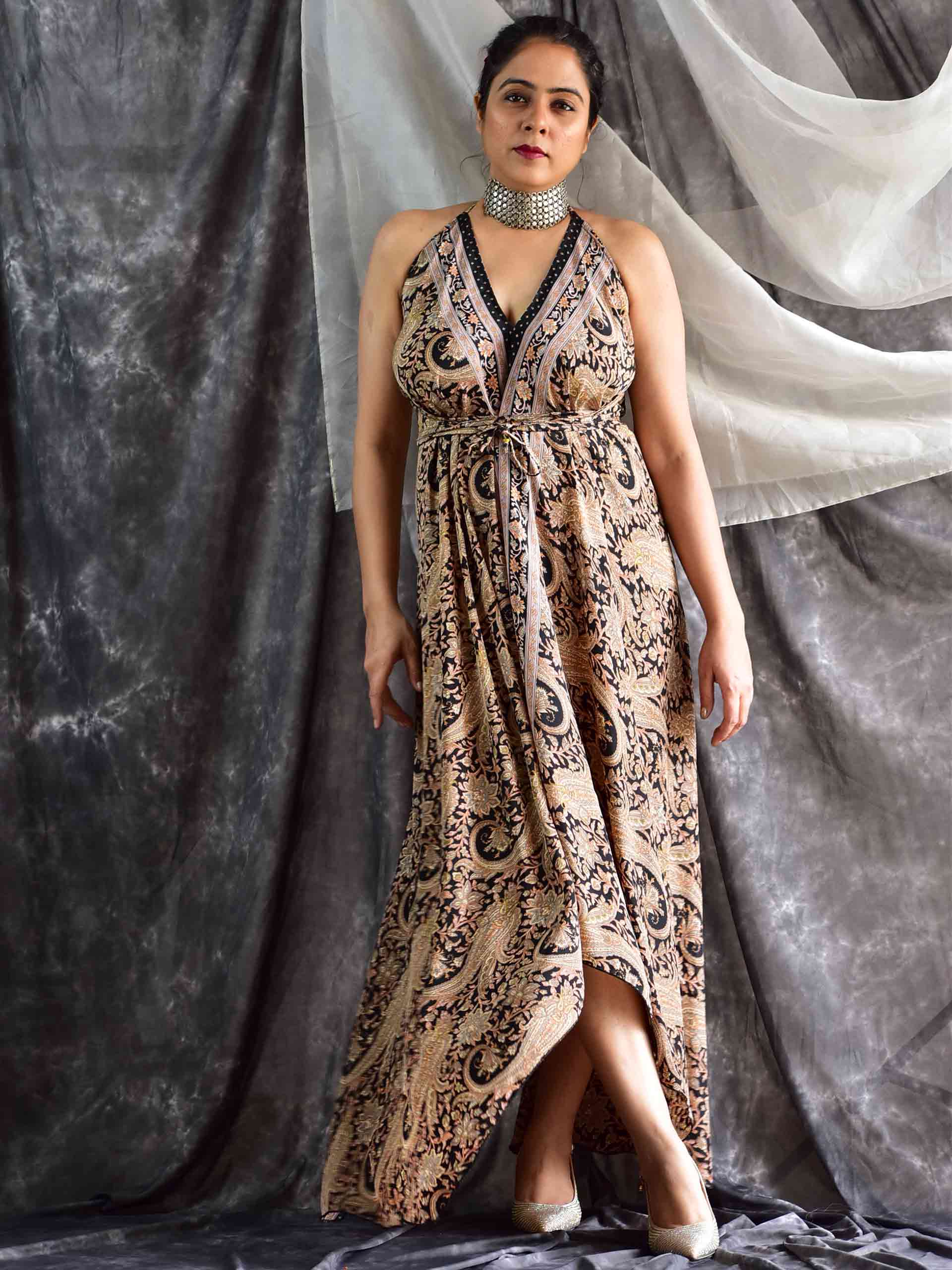 Kesha - halter neck dress