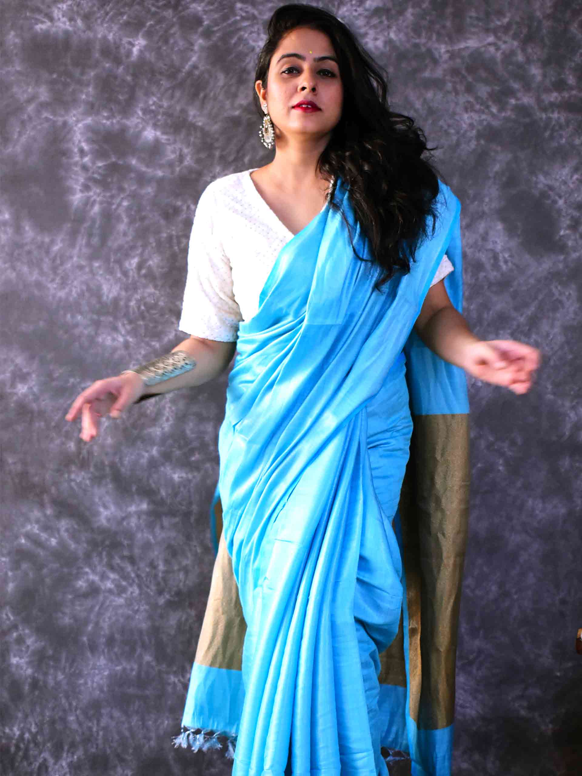 Samundar - Linen Tissue Saree