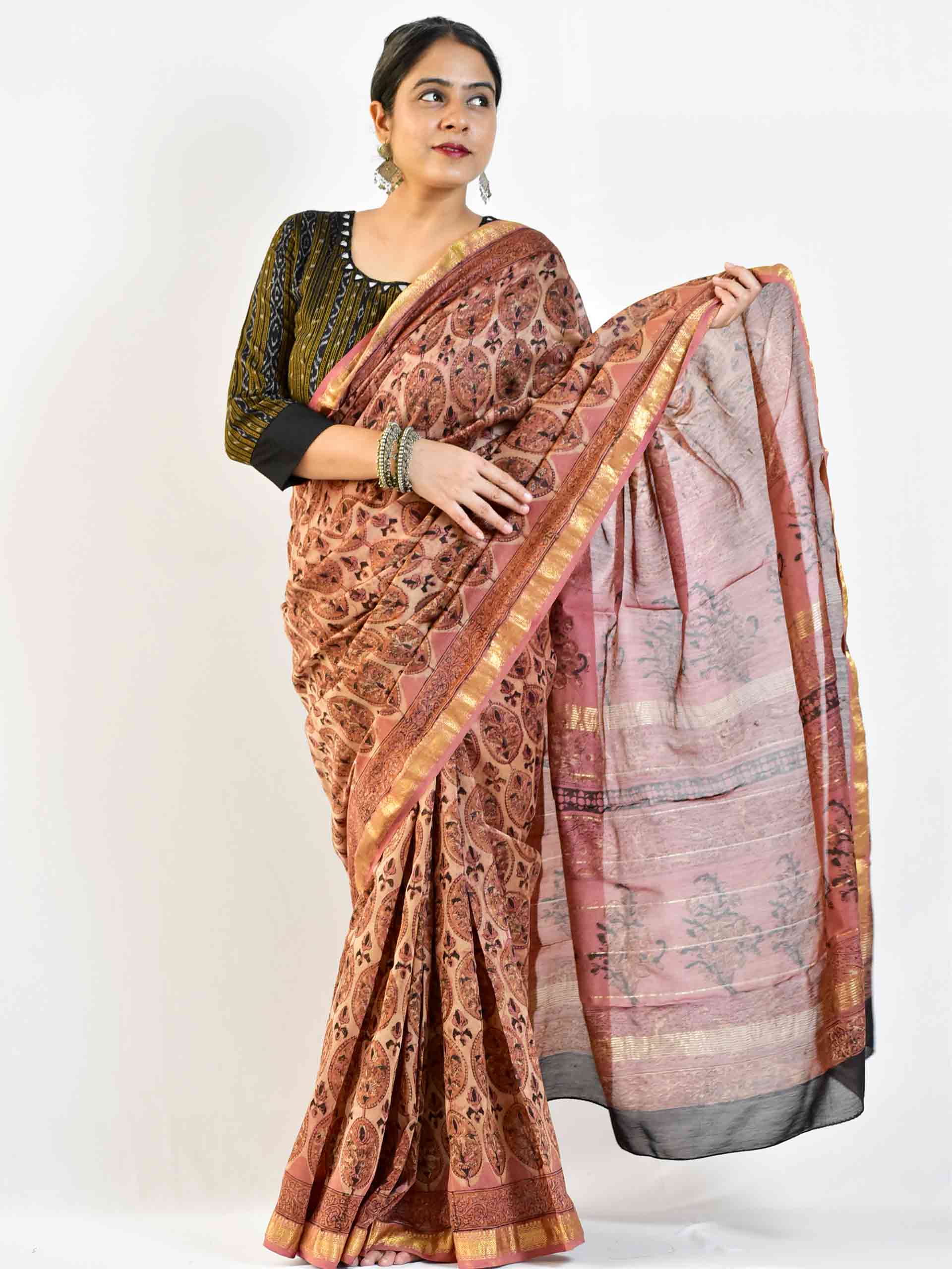 judaa - Dabu Maheshwari silk saree