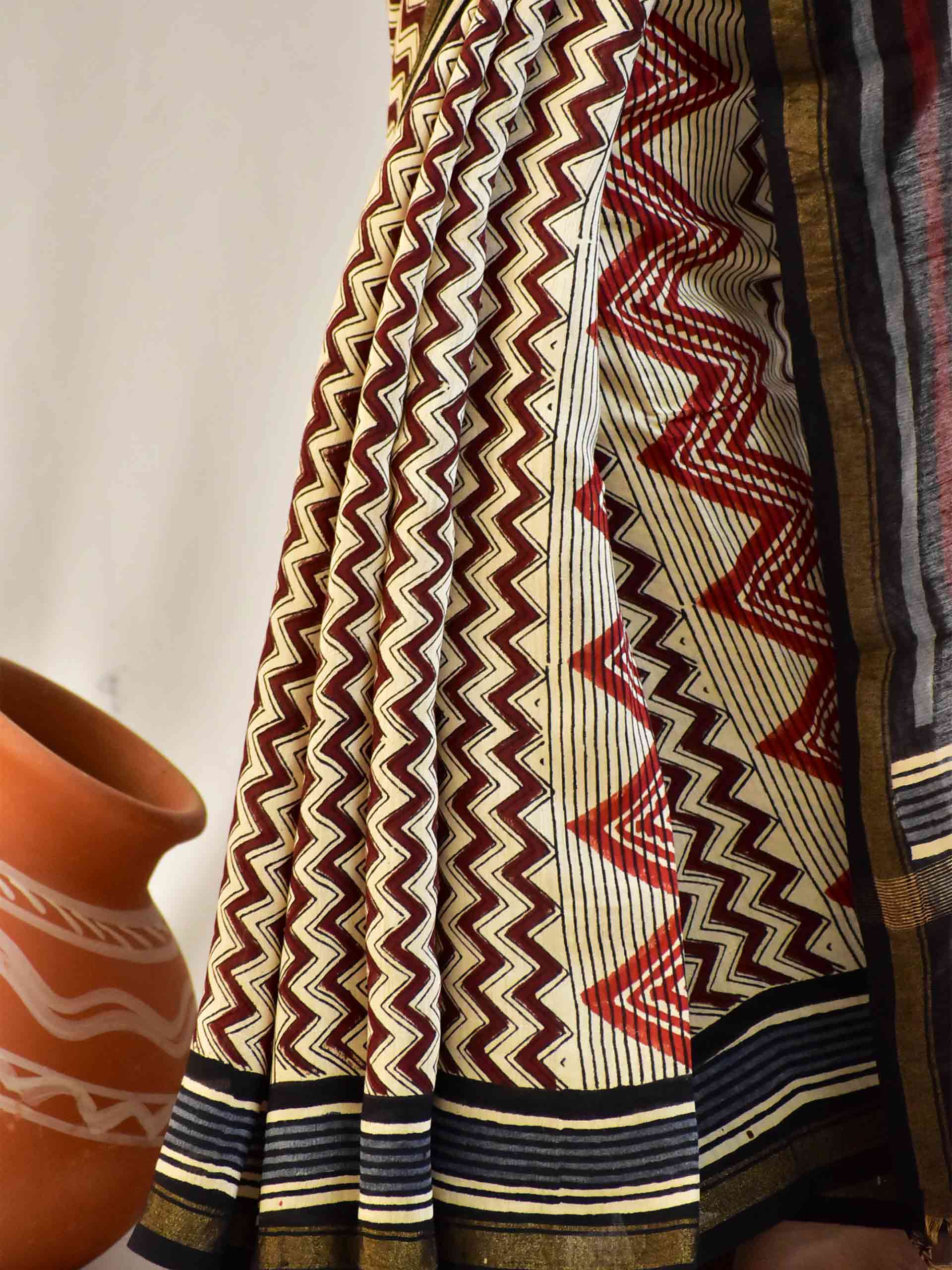 Zig zag - Dabu Chanderi silk saree