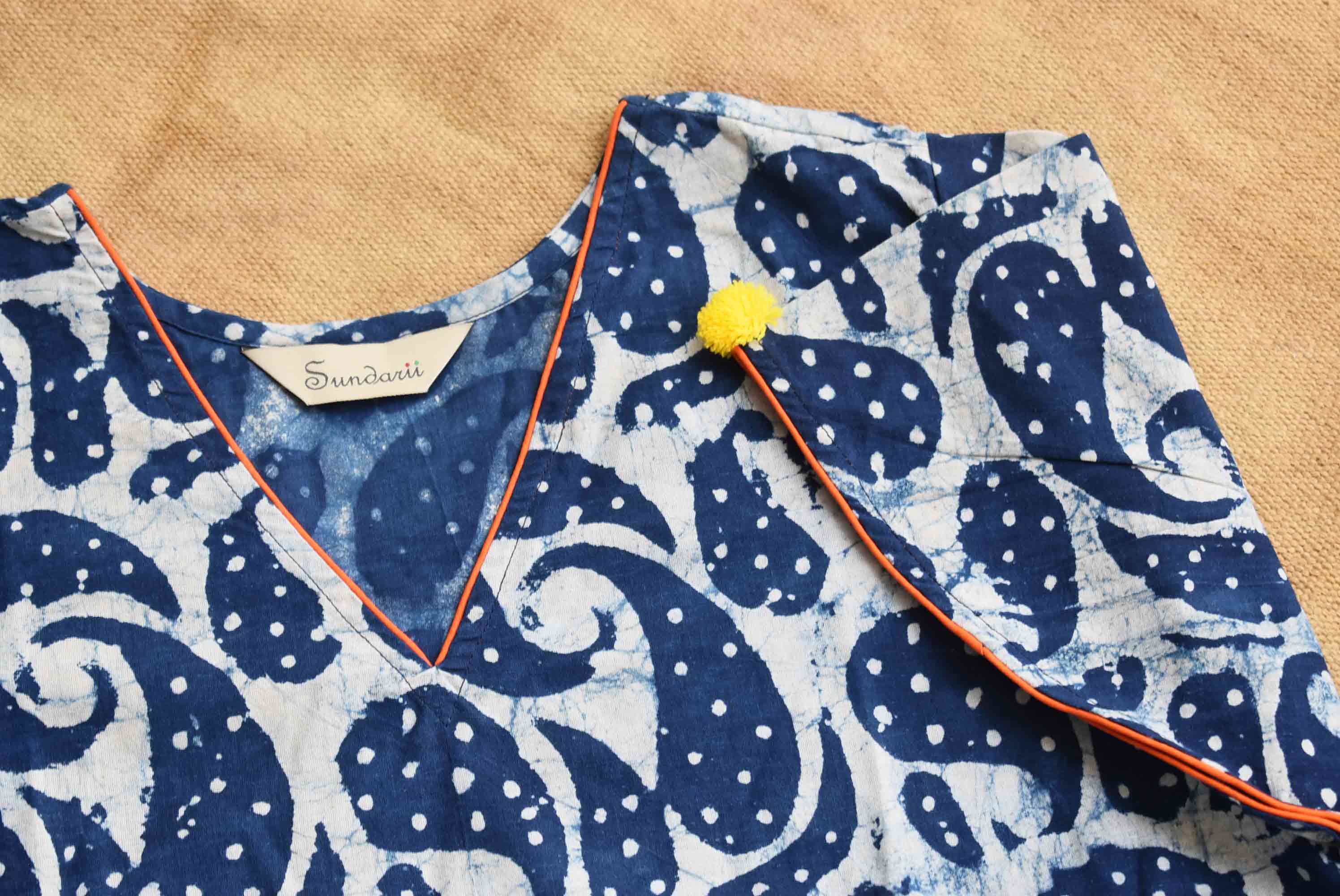 Dabu cotton crop top blouse
