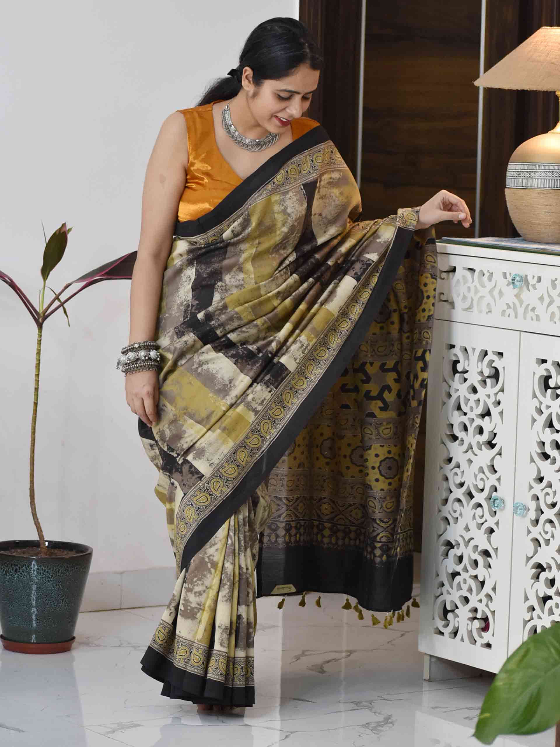 saree style