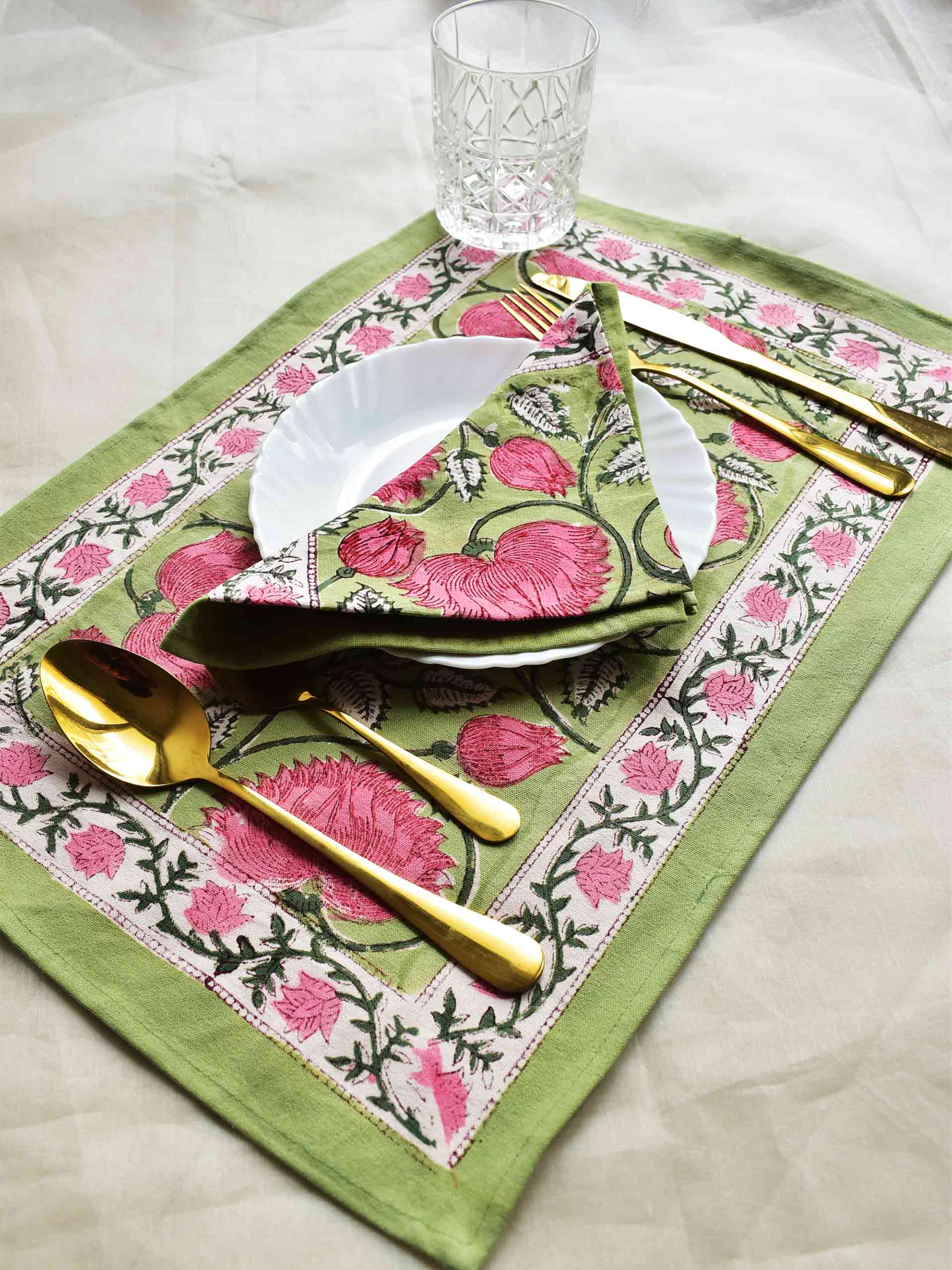 Green forest - Table mat and napkin set of 6