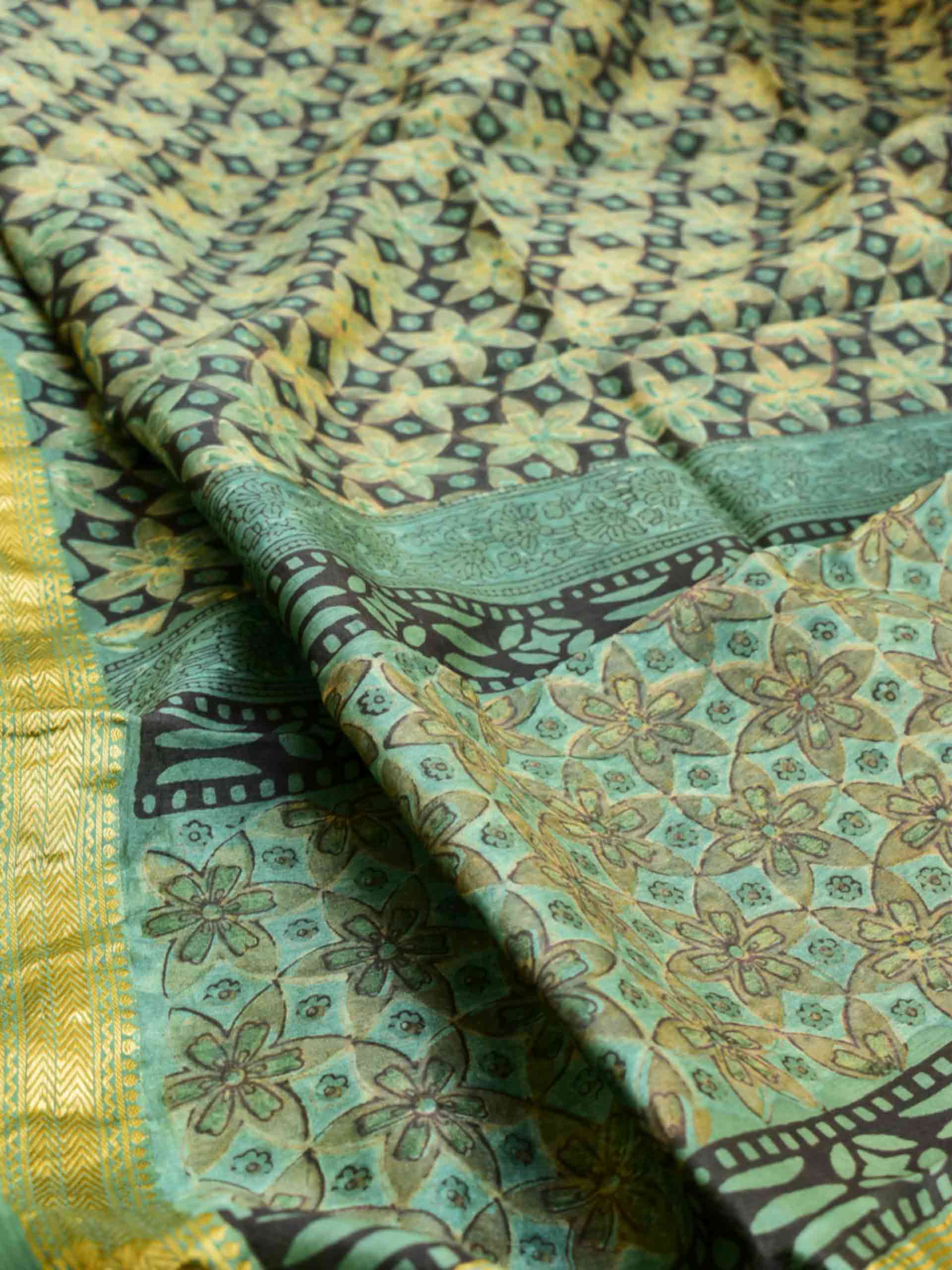 Snigdha - Maheshwari silk 2 pc suit set