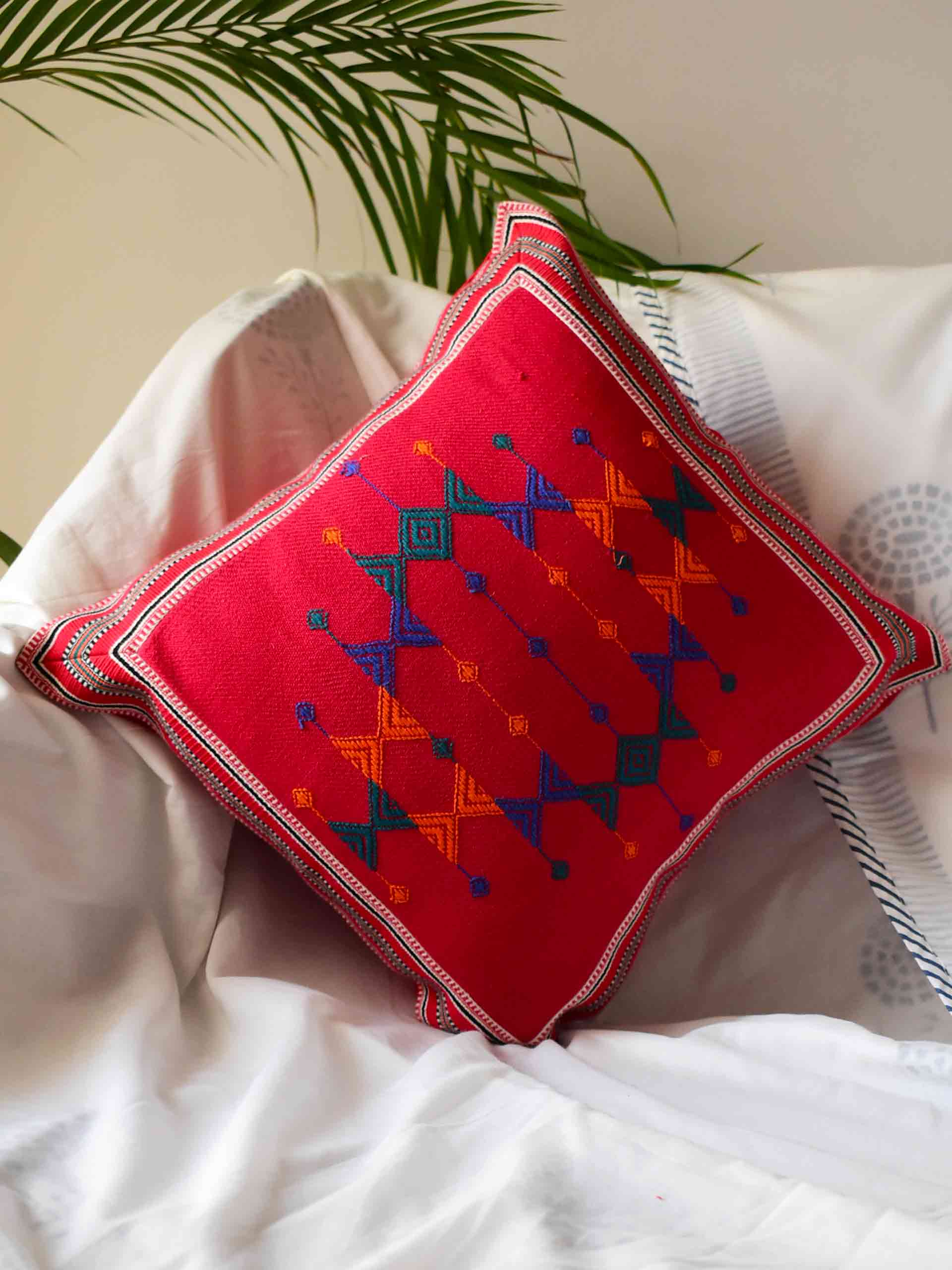 Rose - Kashida Handloom Cushion Cover 16x16