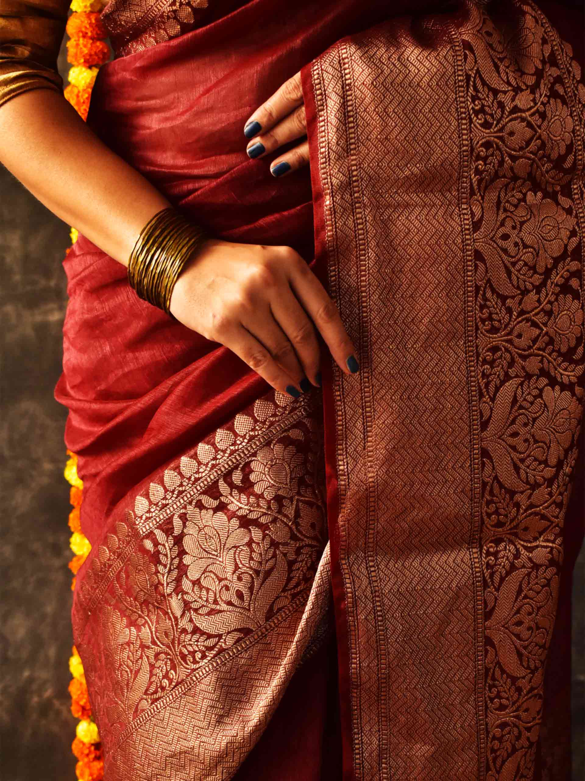 Mitwa - Linen zari Saree
