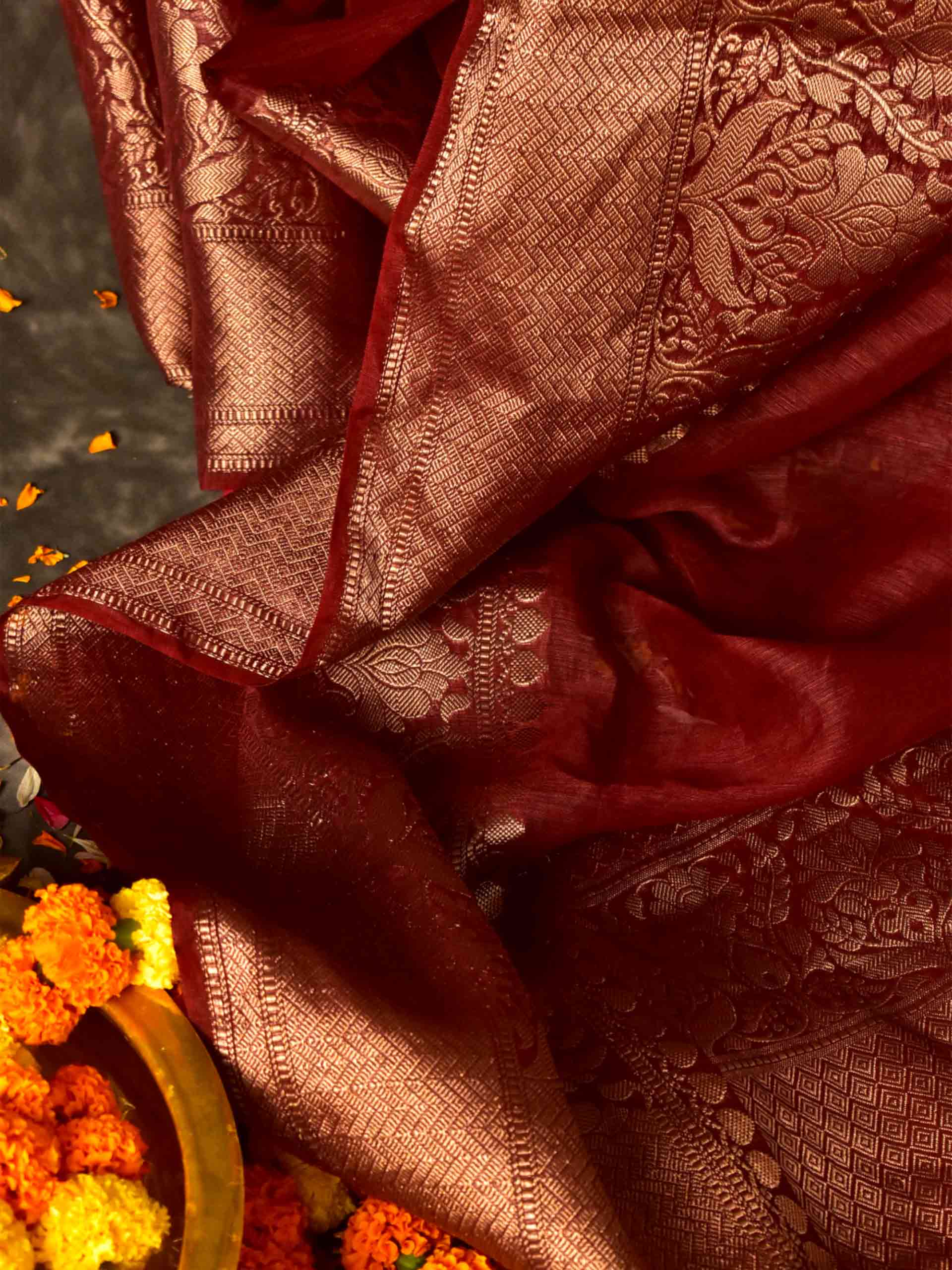 Mitwa - Linen zari Saree