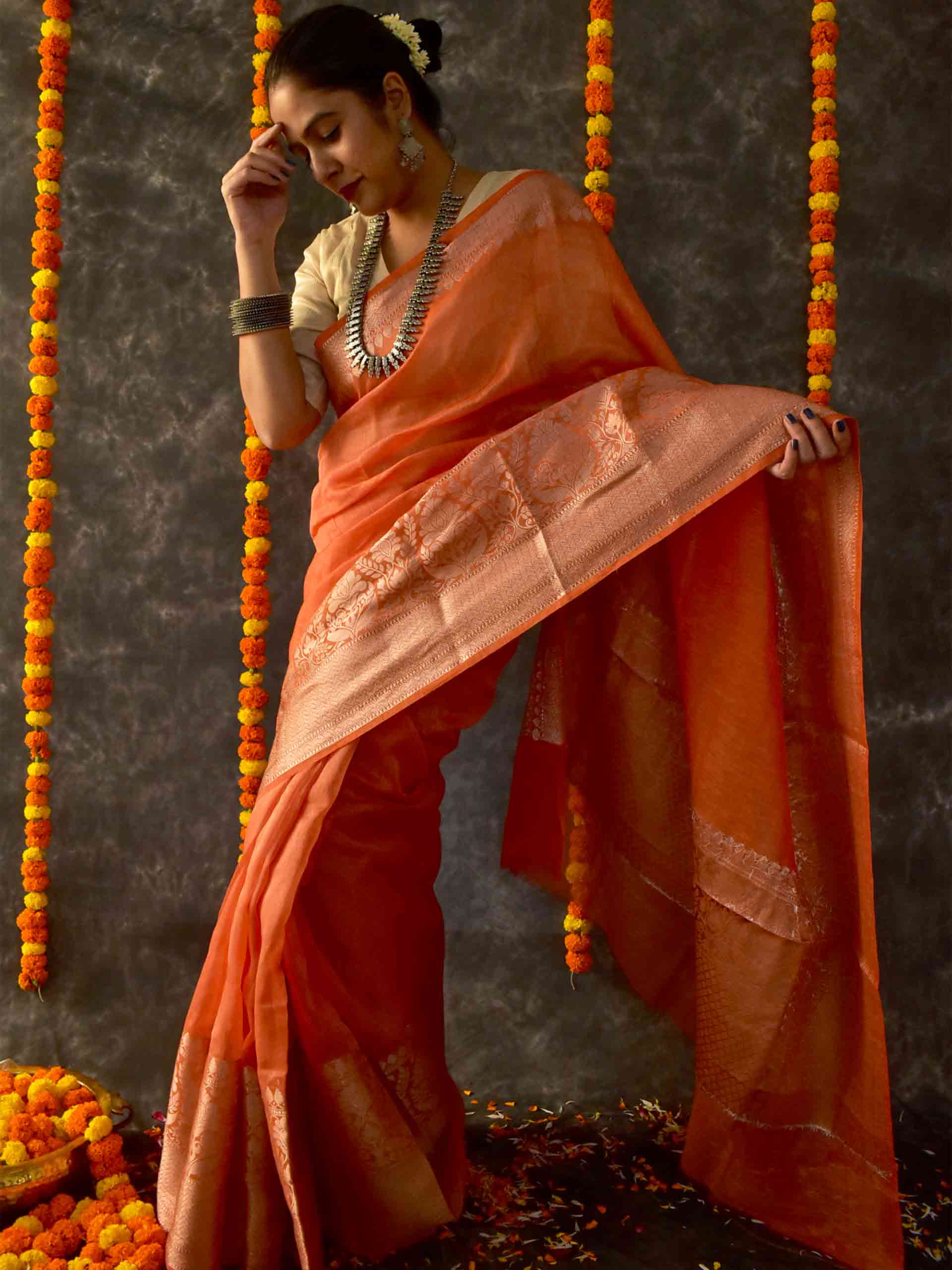 Narang - Linen Zari Saree