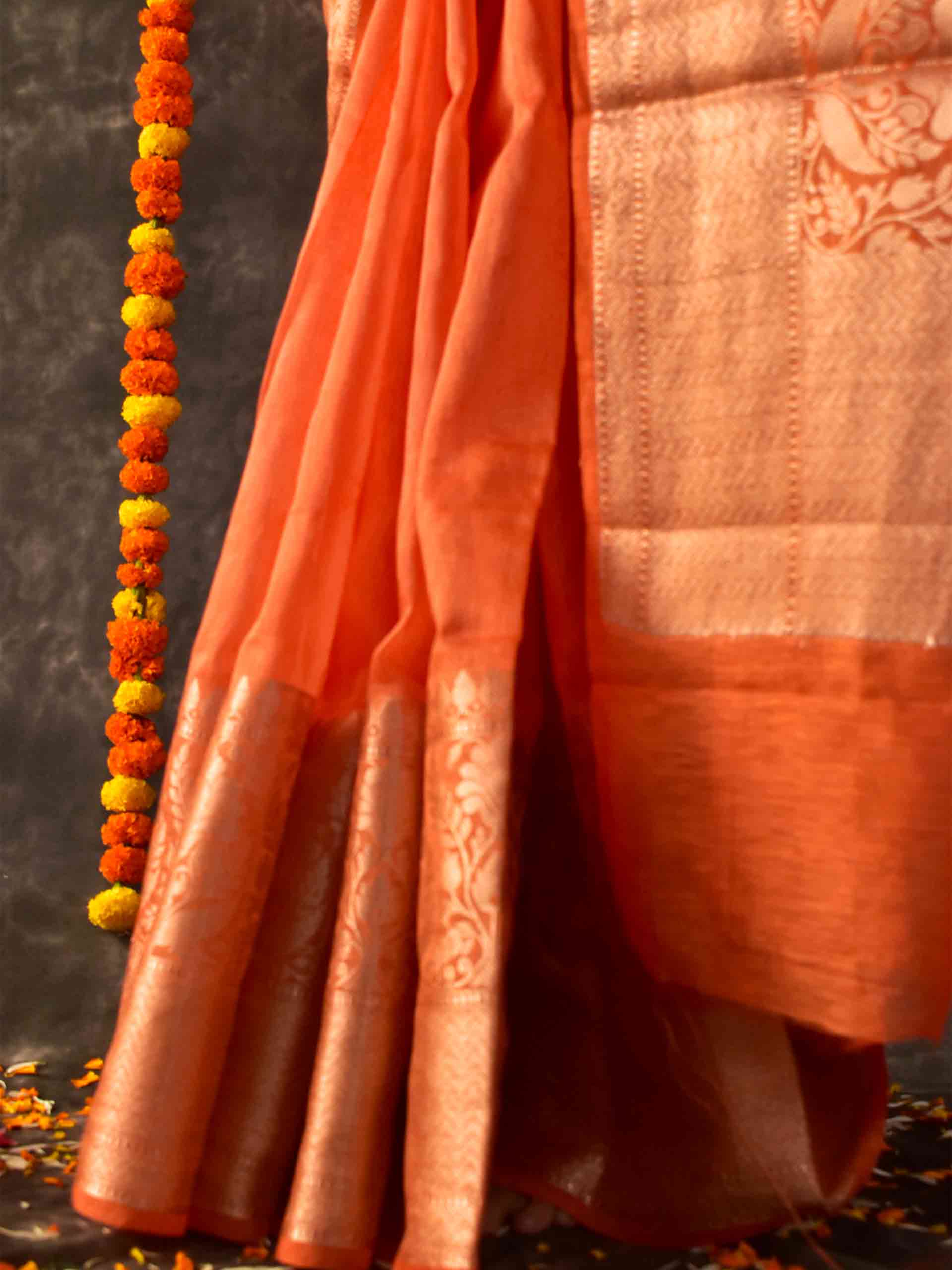 Narang - Linen Zari Saree
