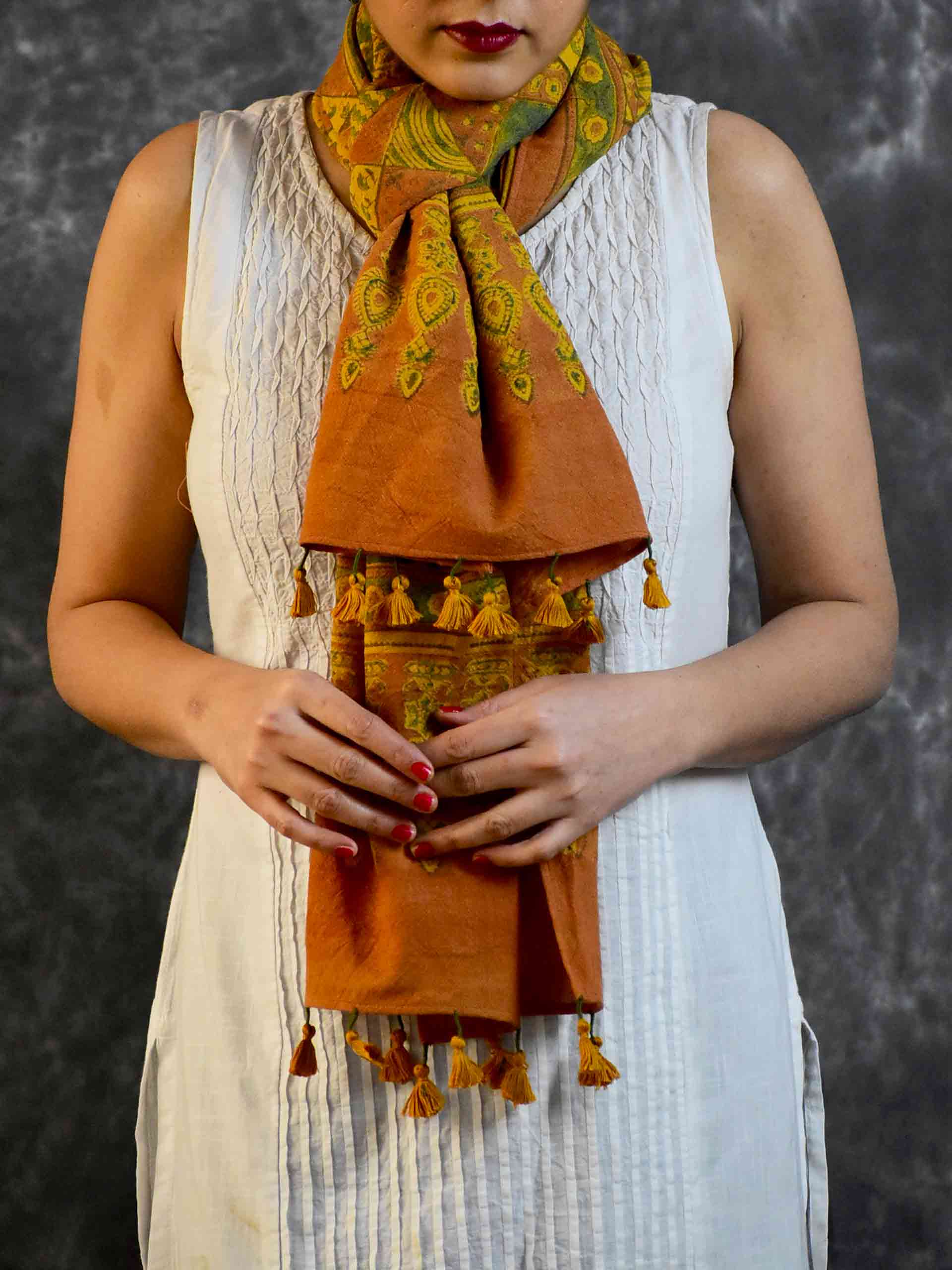 Buy Ajrakh Handloom Merino Wool Stole Online