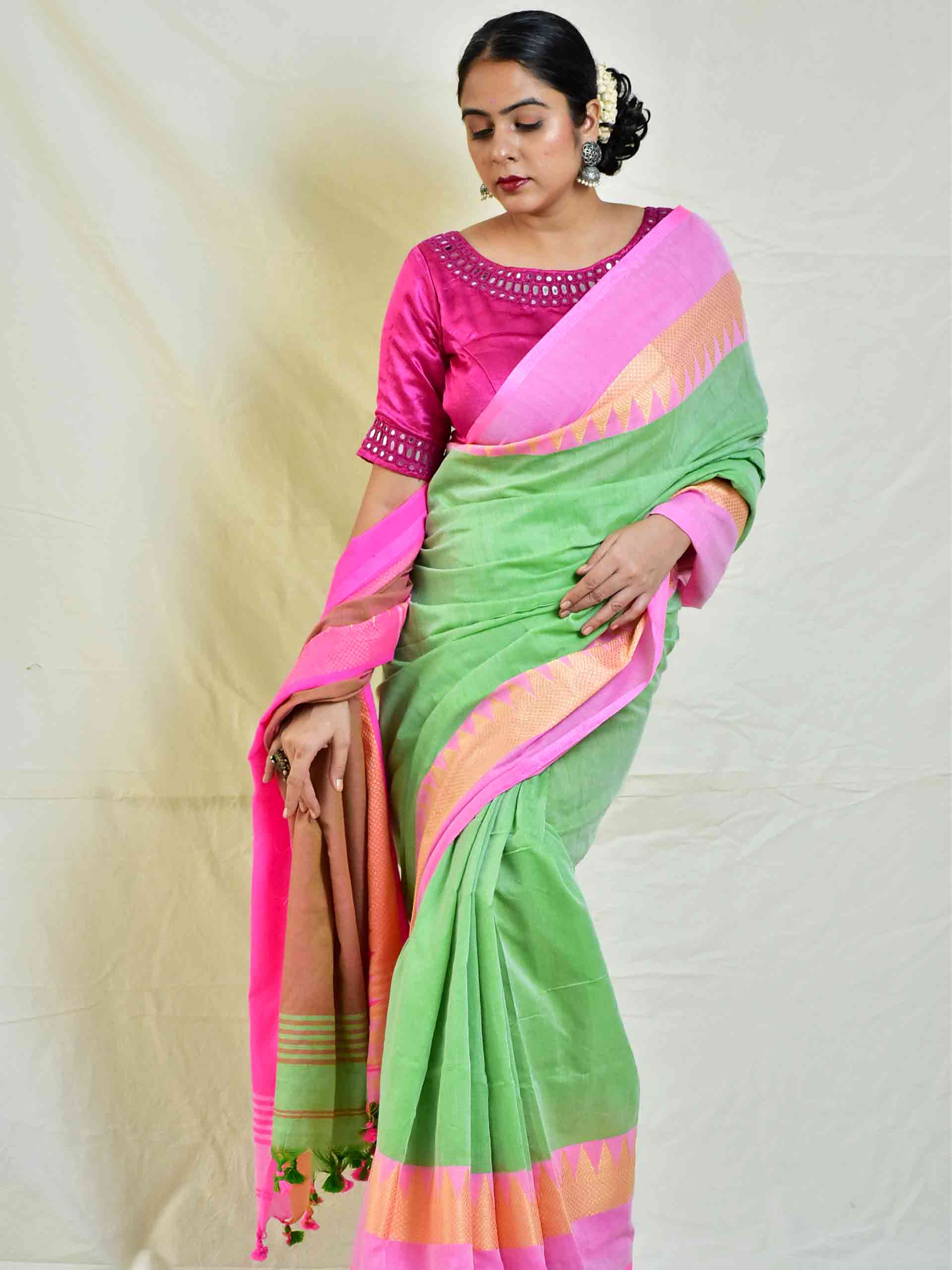 cotton saree with woven border