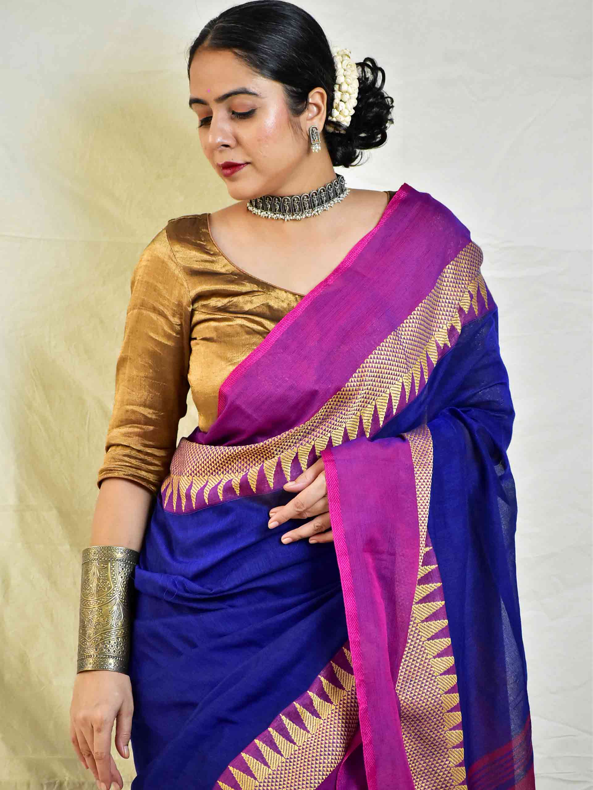 cotton saree with woven border