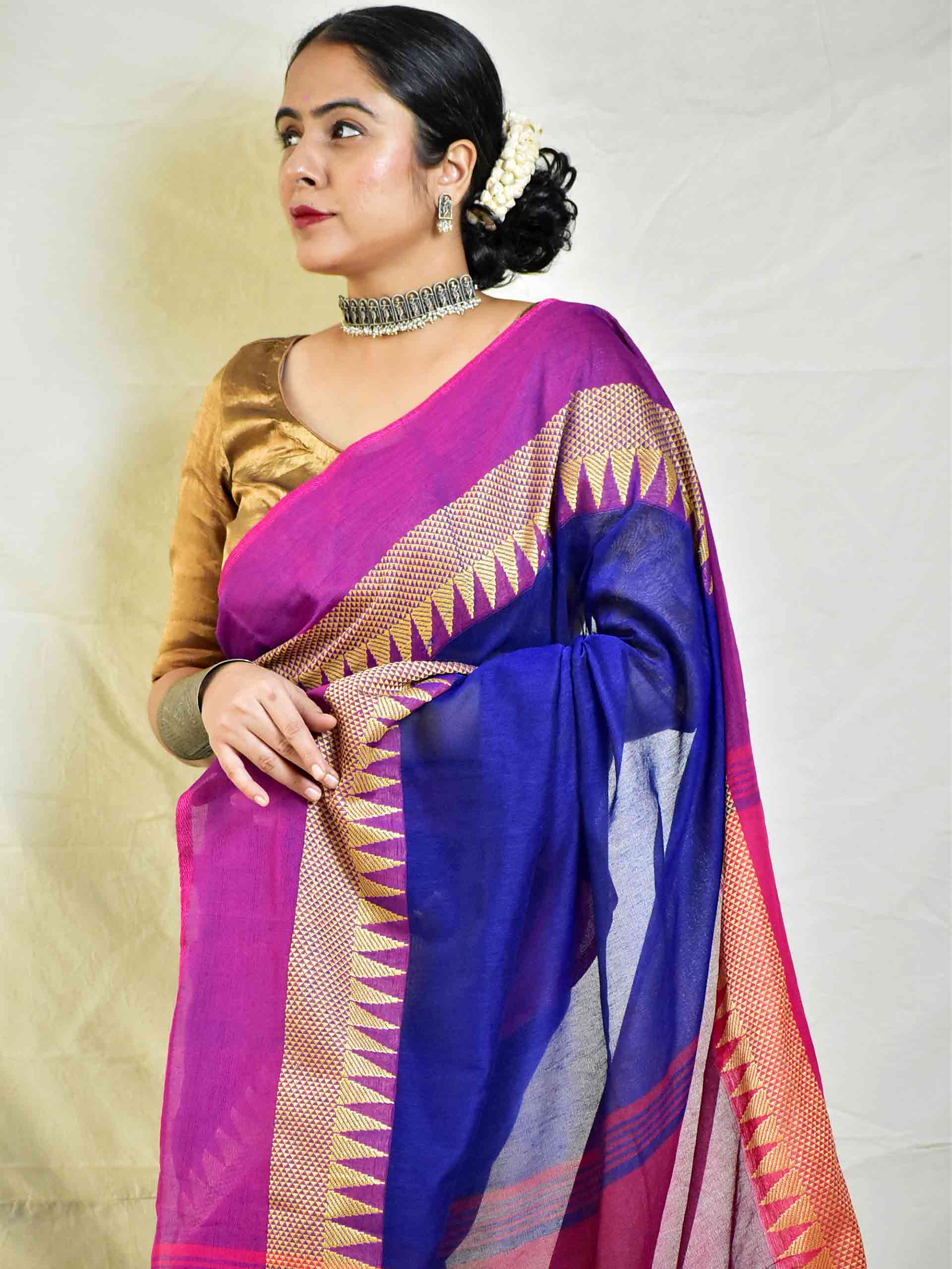cotton saree with woven border