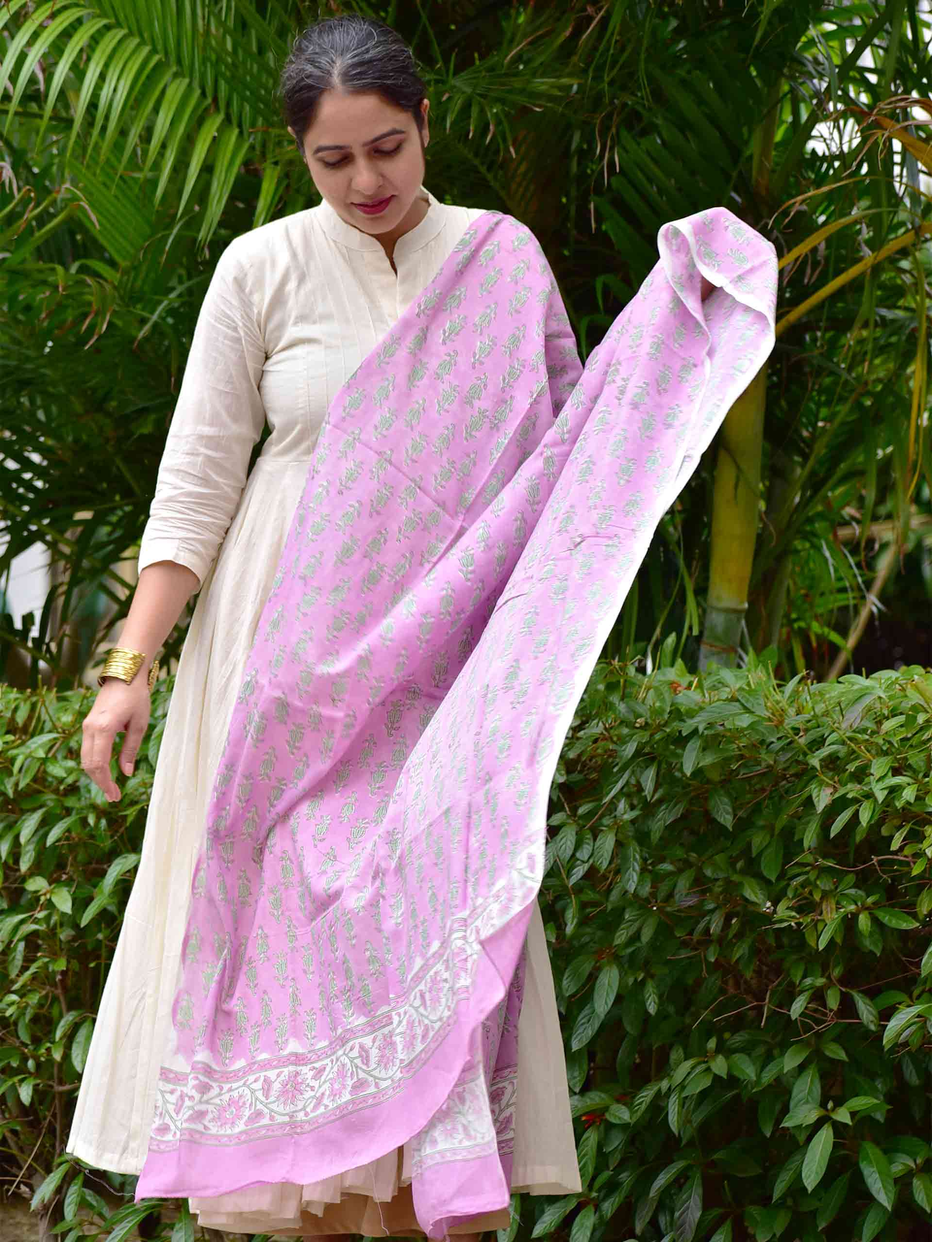 Shukrana - Mul cotton Dupatta