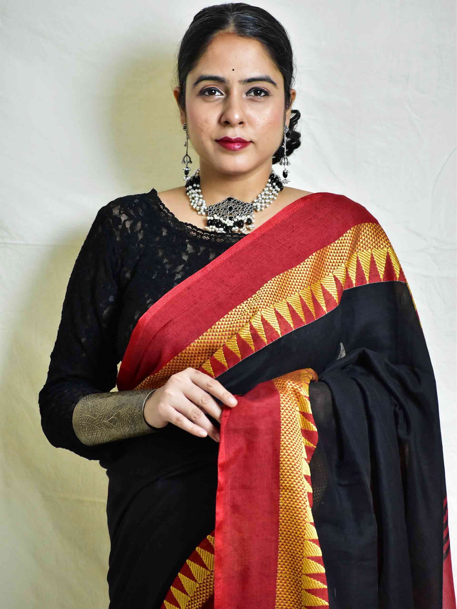 cotton saree with woven border