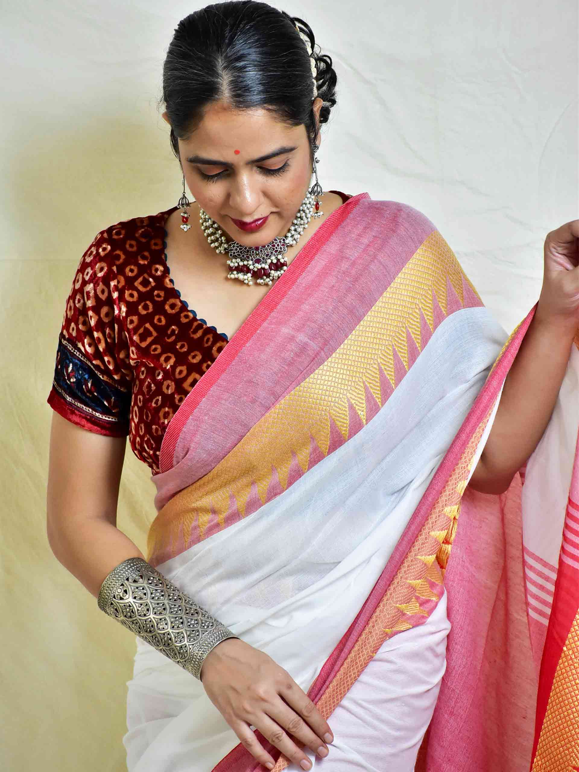 cotton saree with woven border