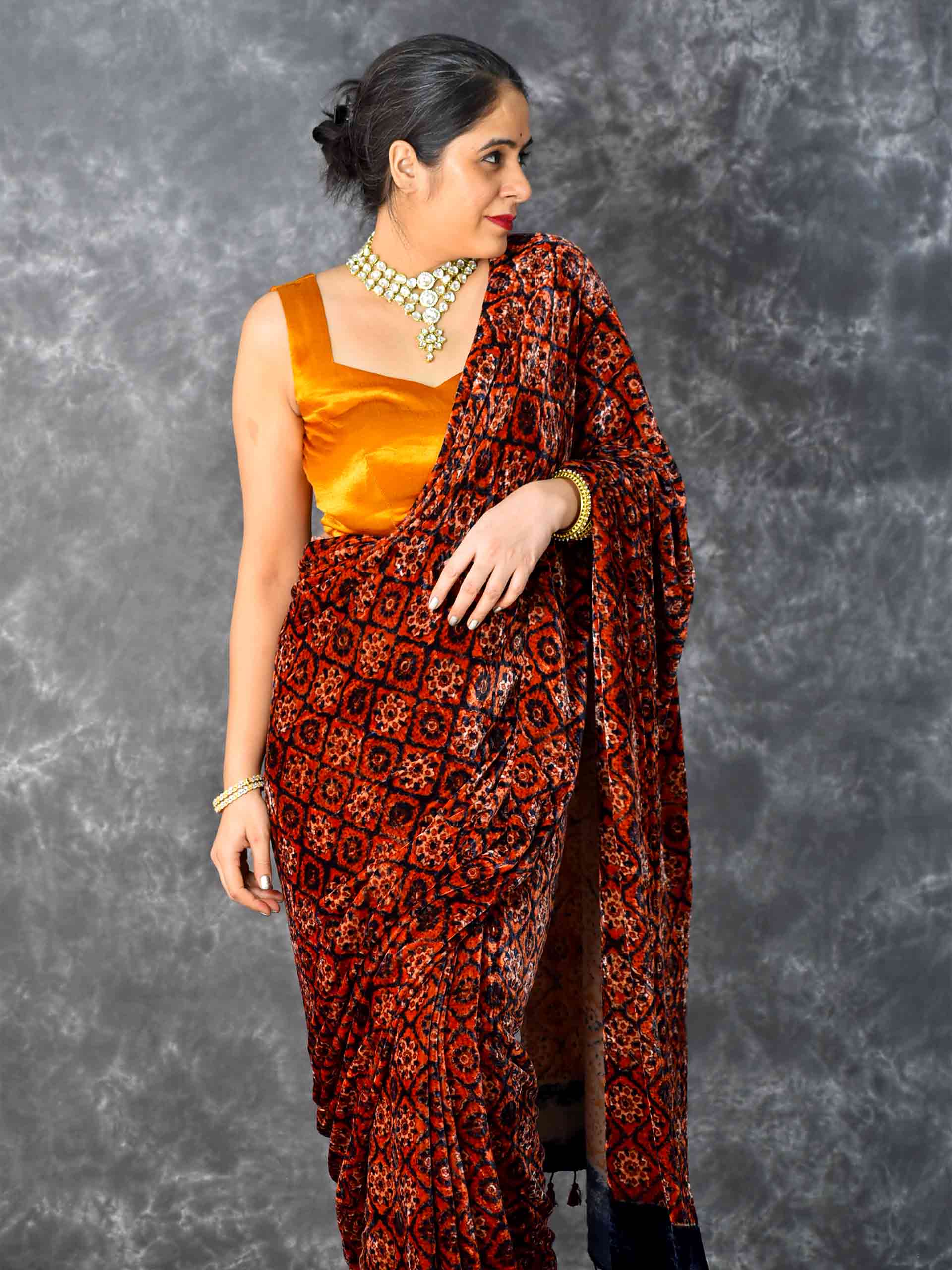 Buy Velvet Saree Online