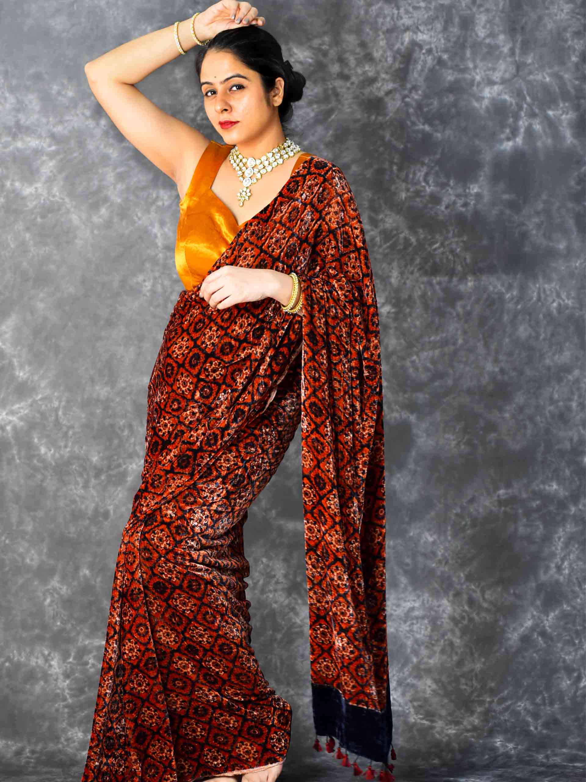 Buy Velvet Saree Online