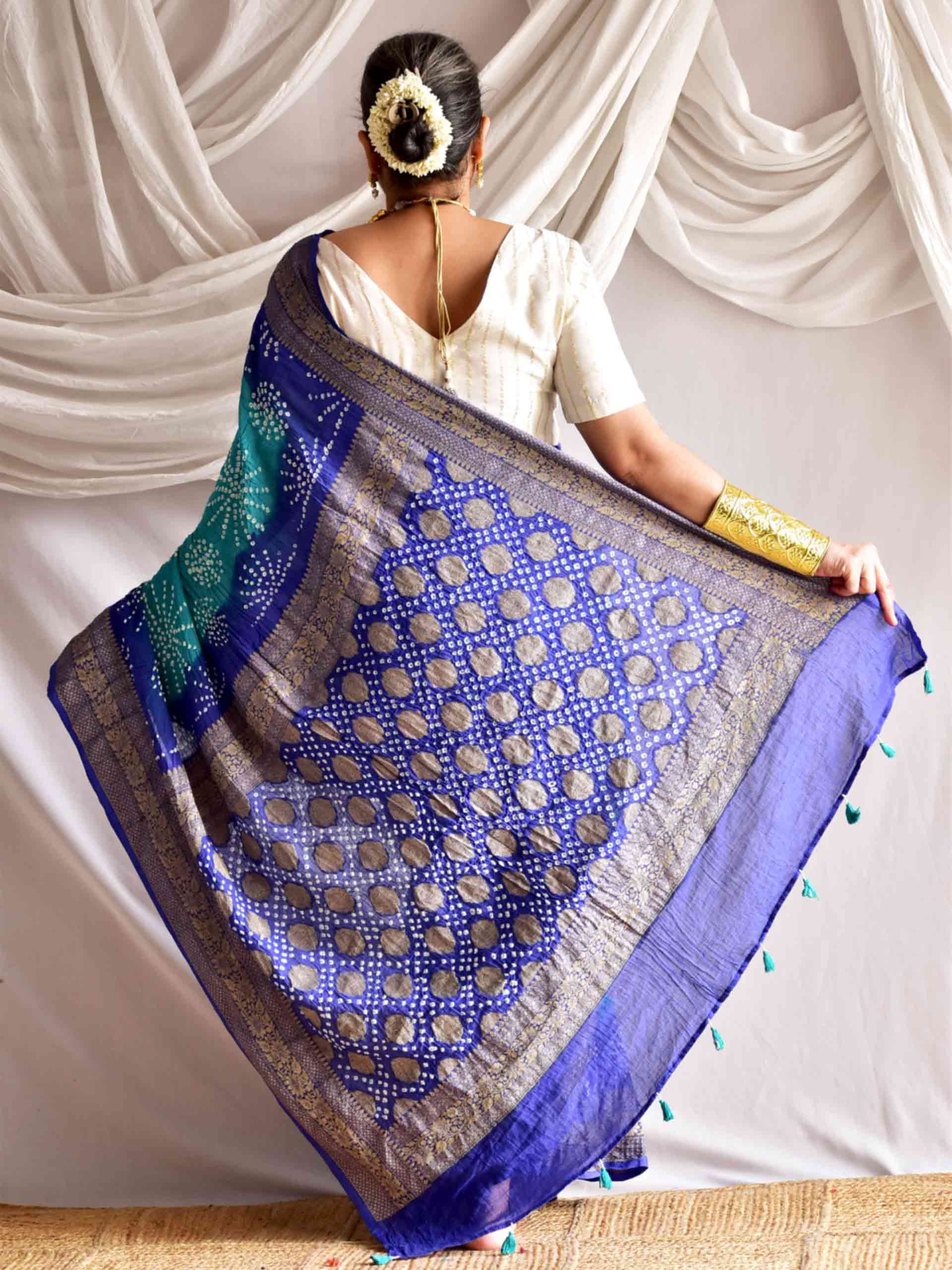 Firoza Bandhej Saree