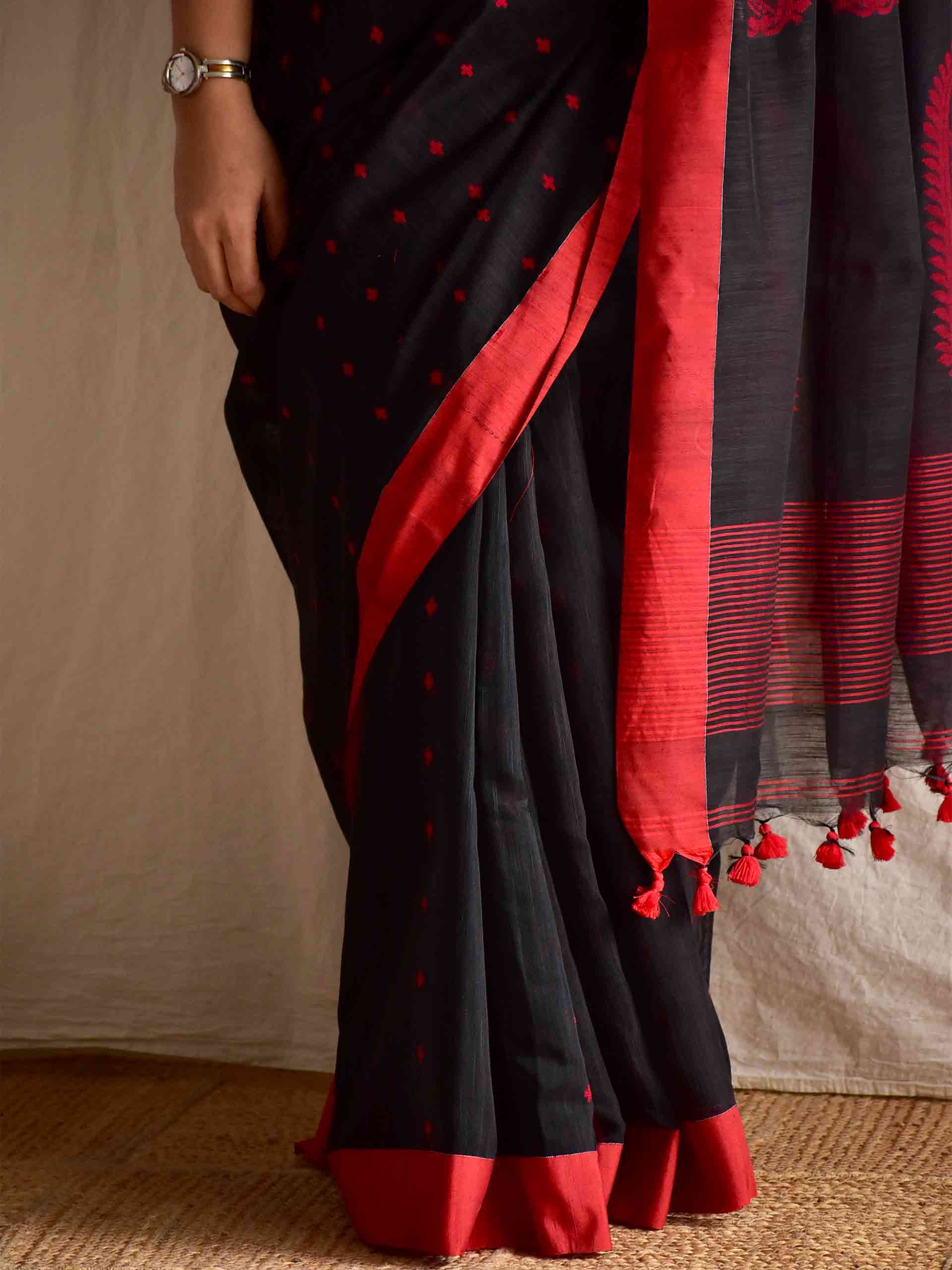 Kaali - Jamdani Saree