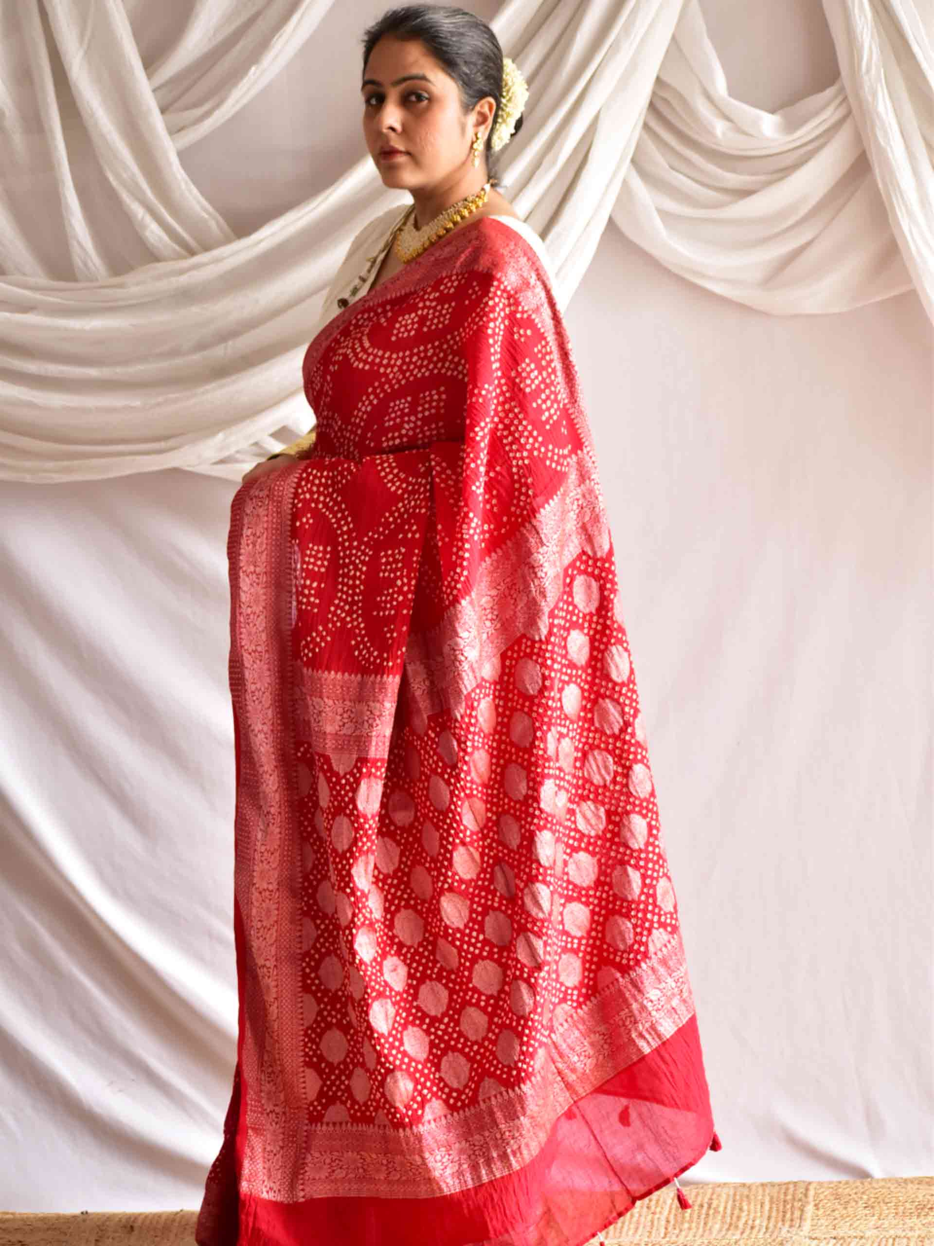 Laalima -  Bandhej Saree