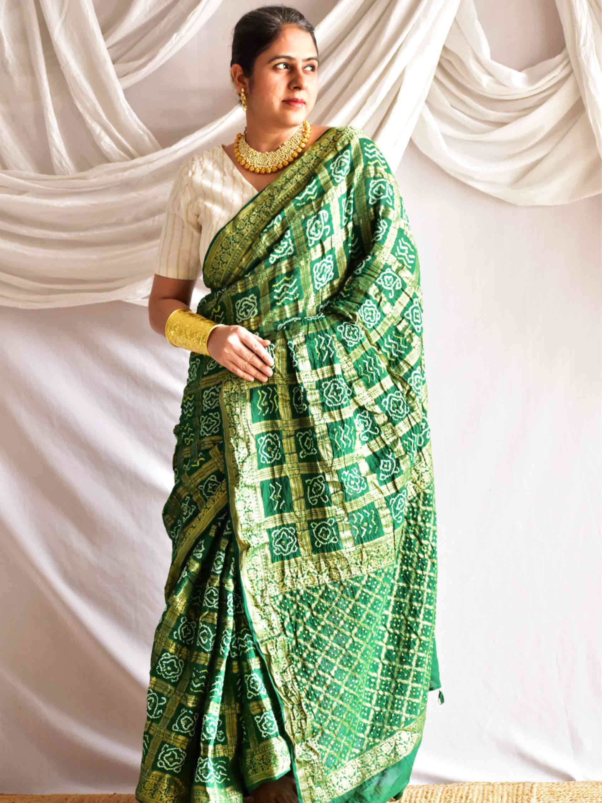 Panna  Bandhej Saree