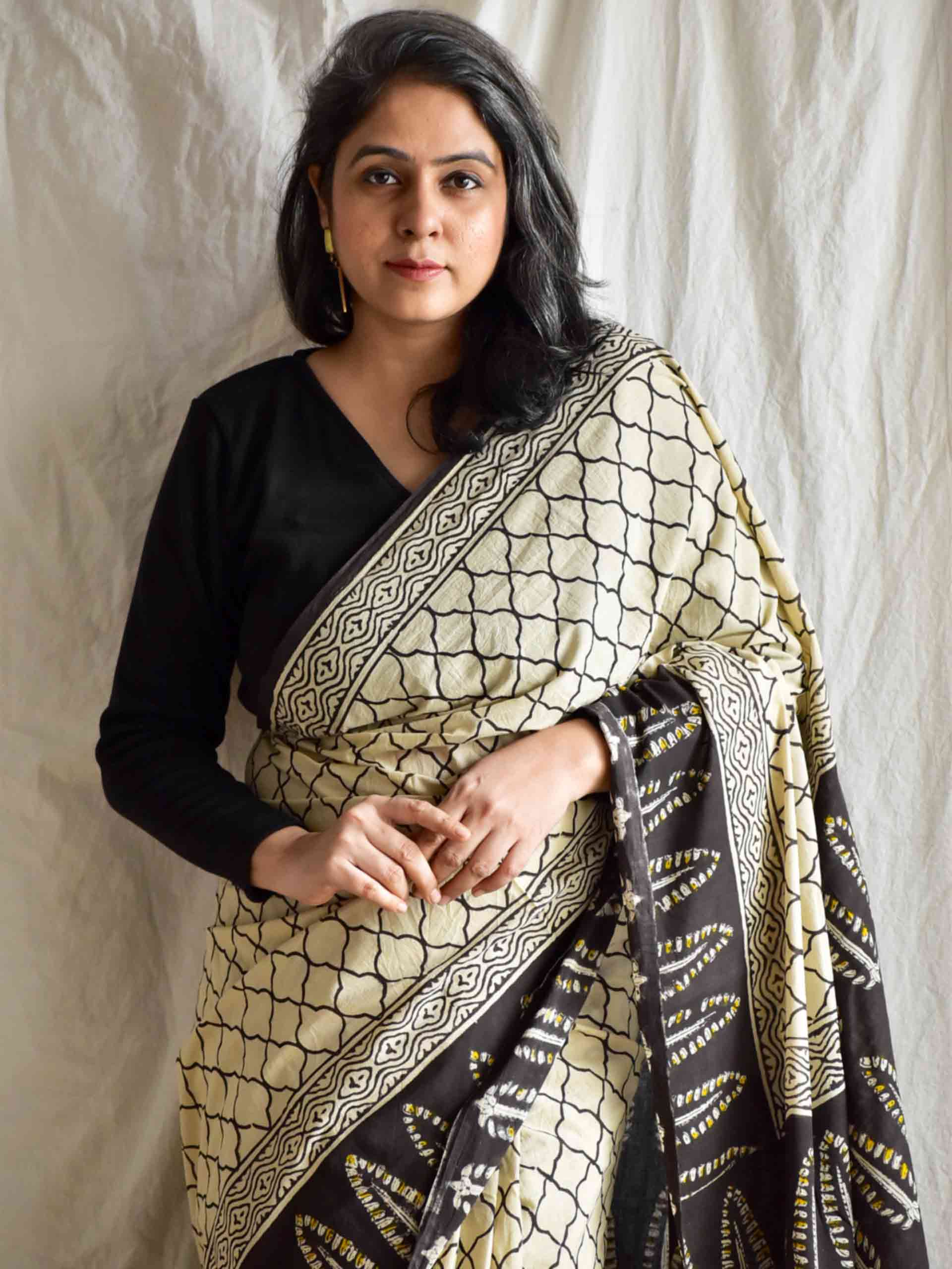 dark tales - Dabu cotton saree