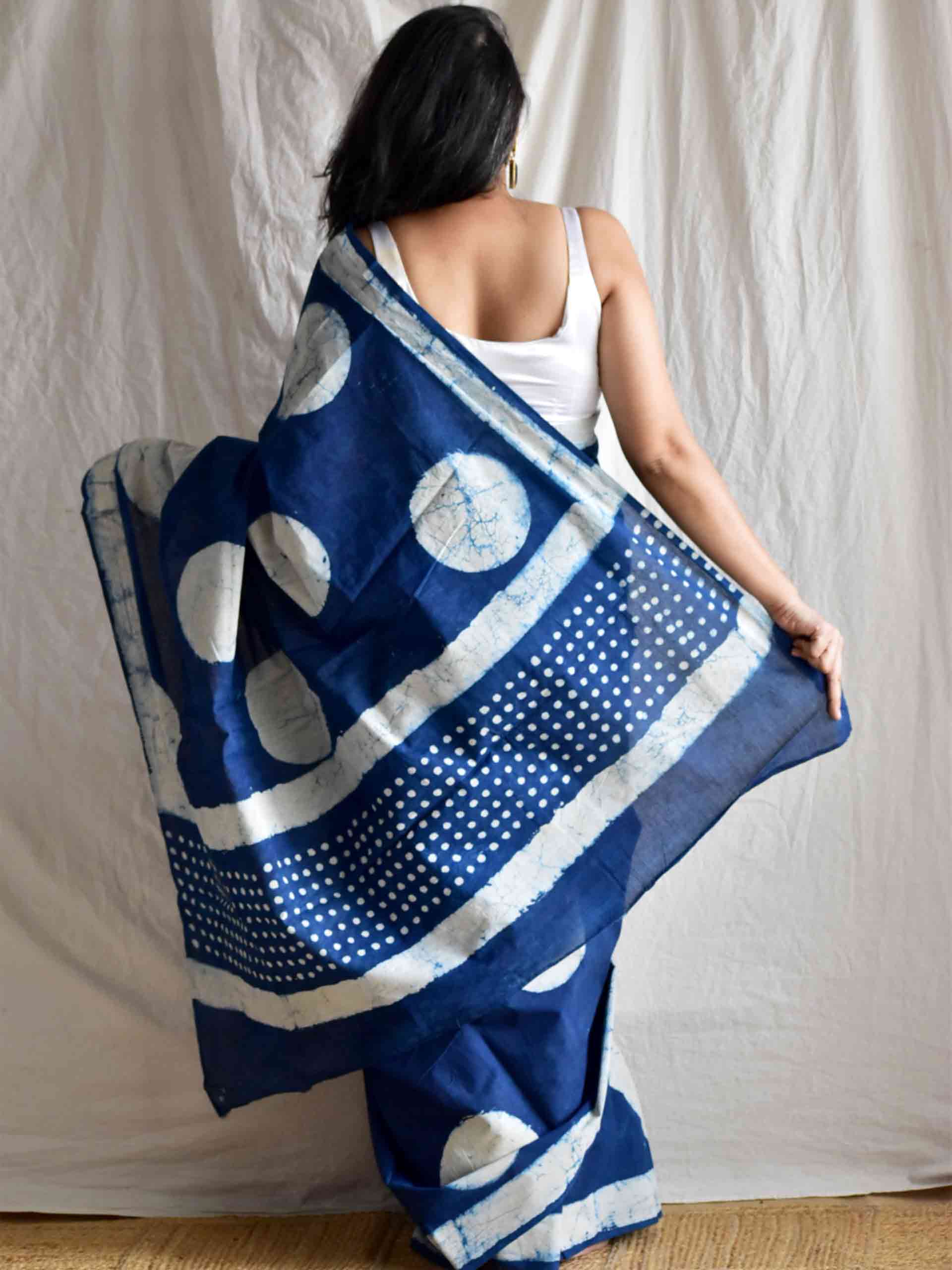 Moon shot - Dabu cotton saree