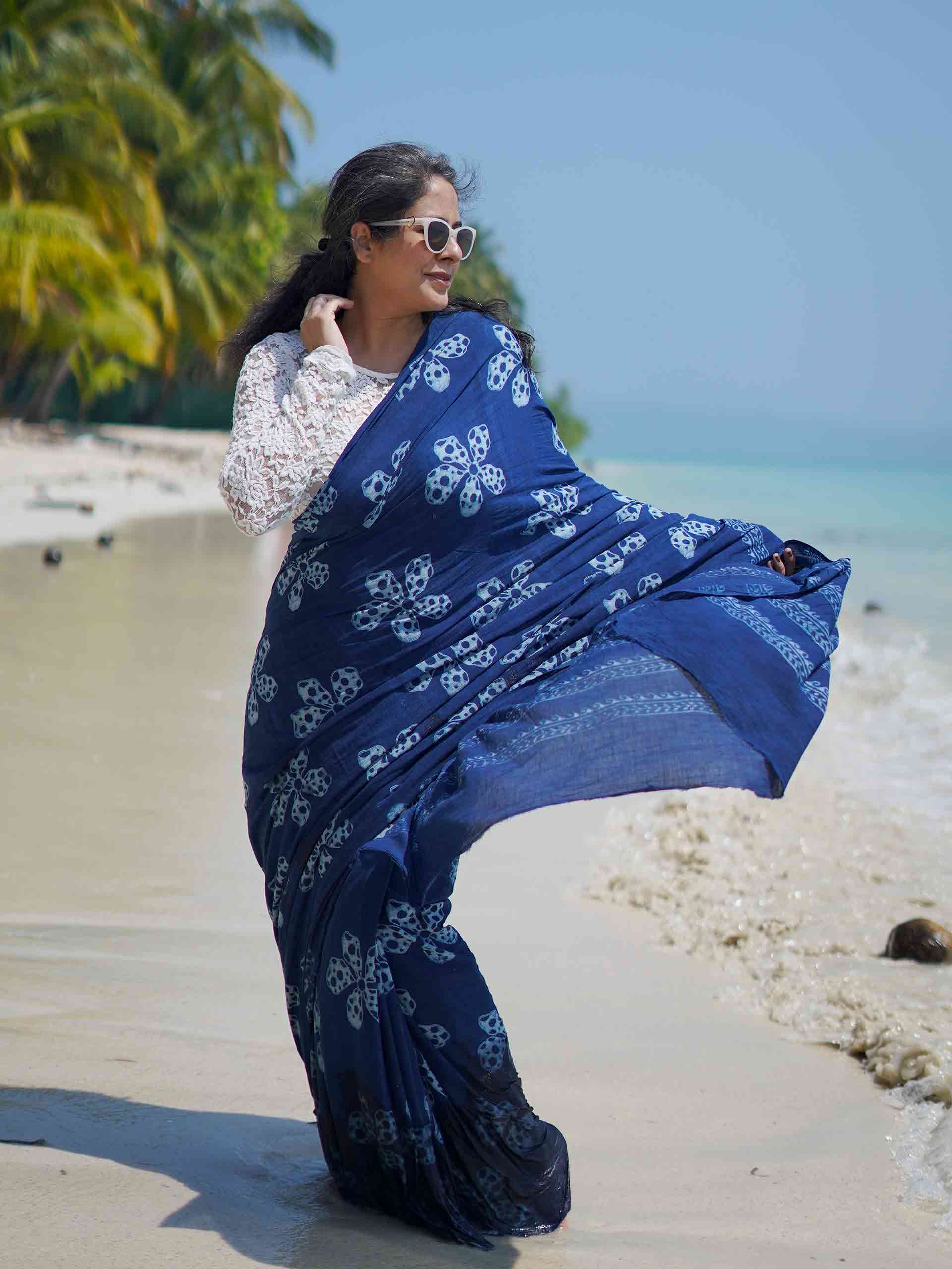 Hydrea Indigo mul cotton saree
