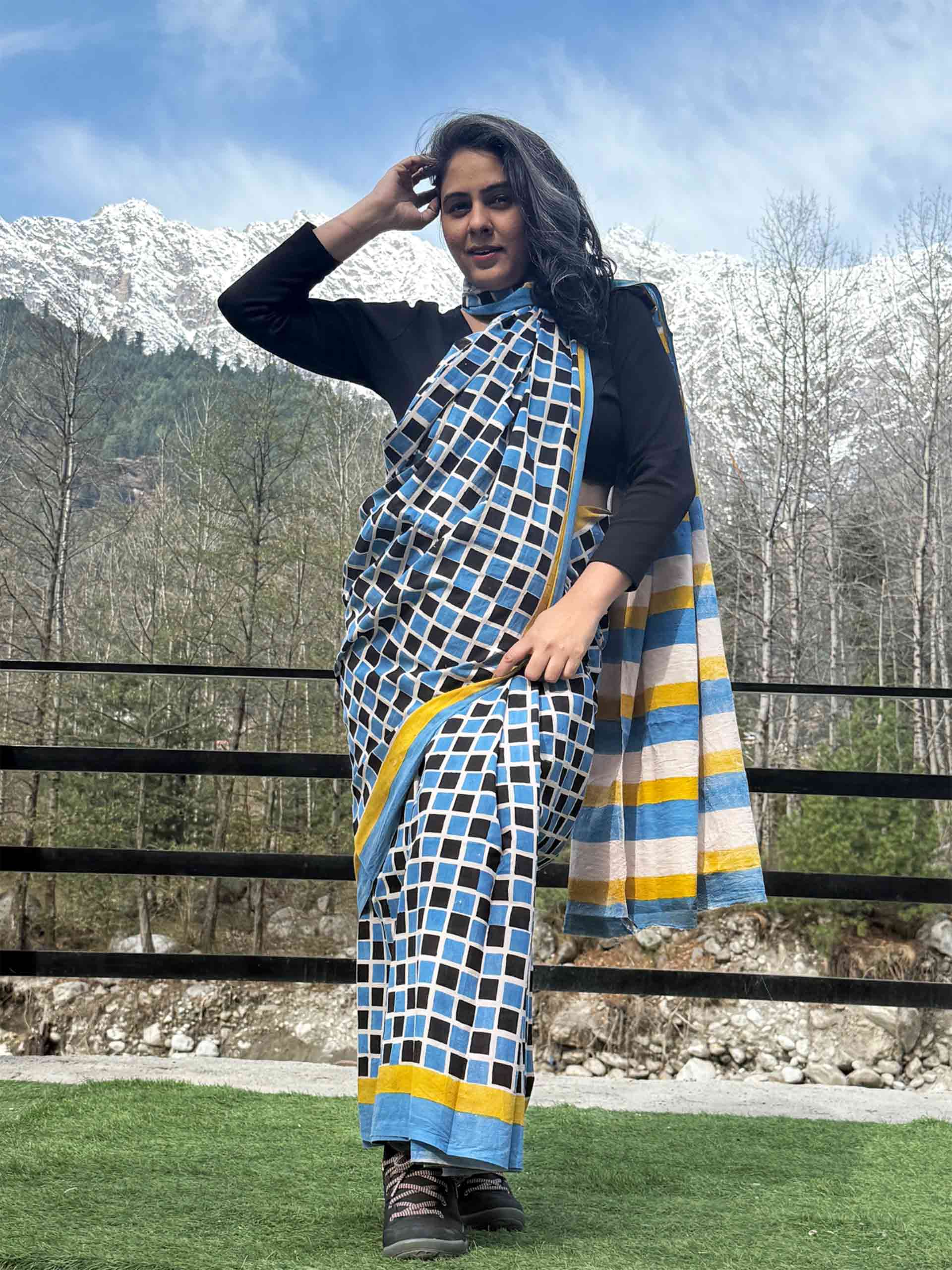 Aasmaani - Dabu cotton saree