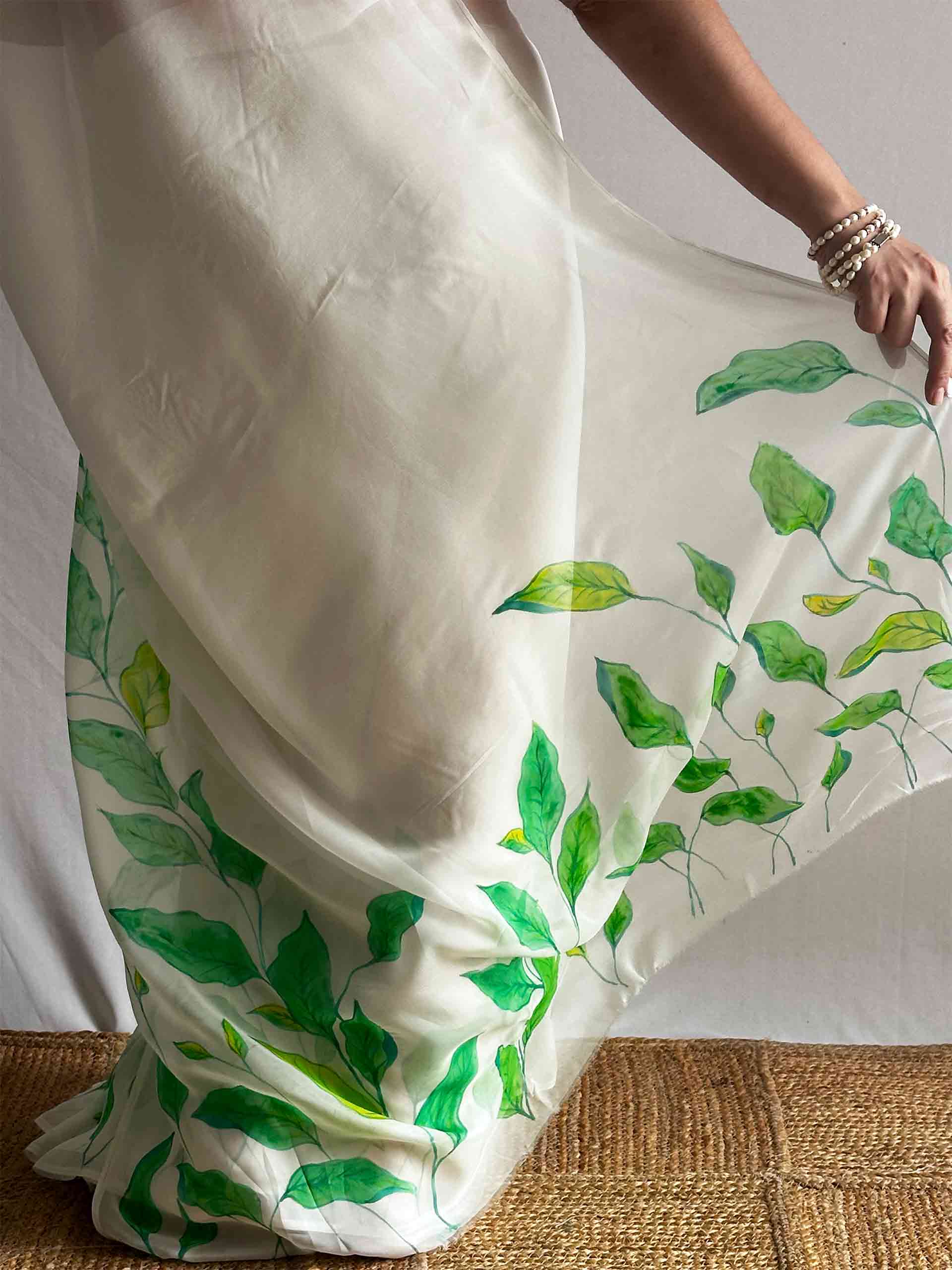 Pallavi - Hand print Organza saree