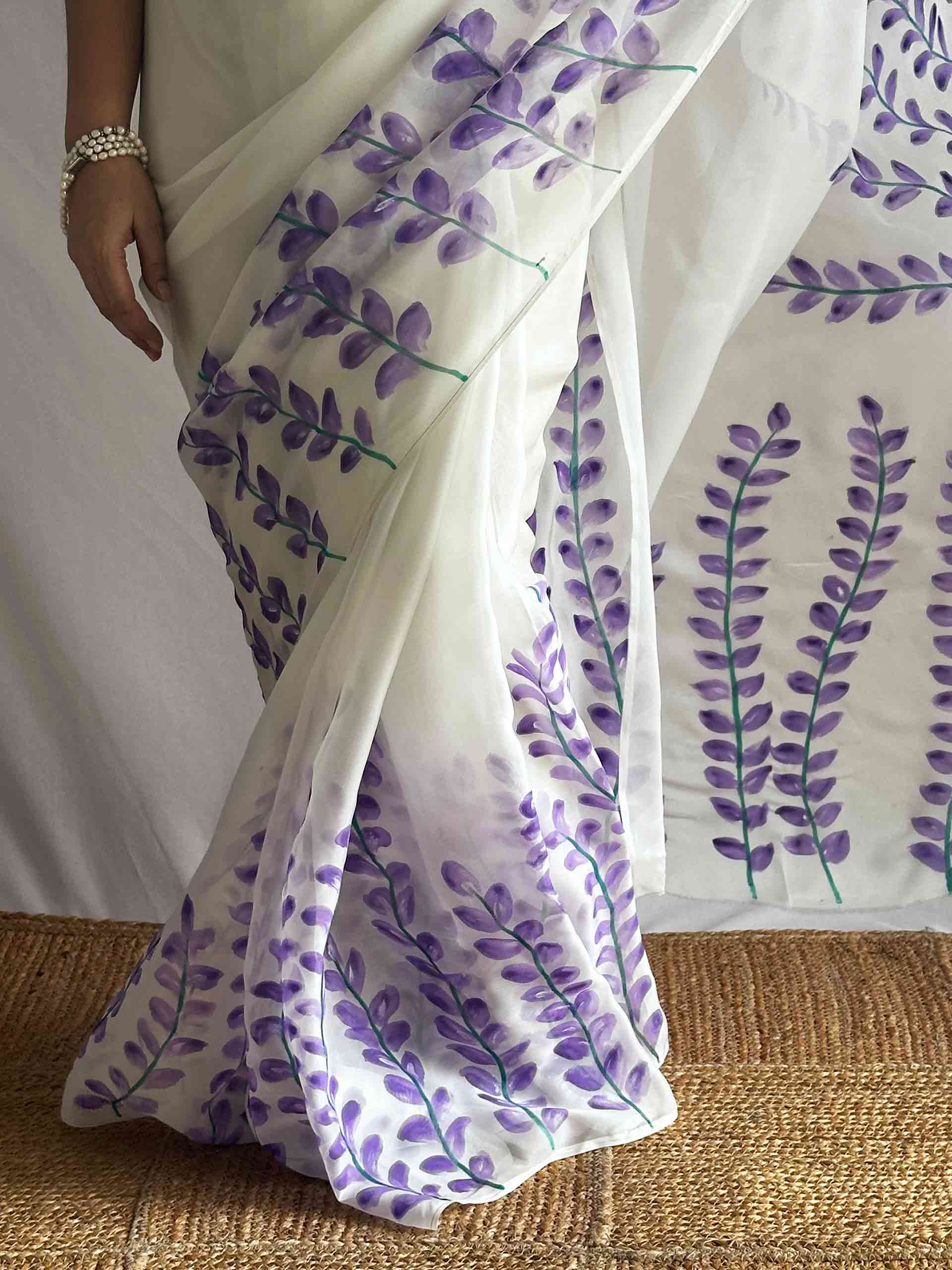 Madhumalti - Hand print Organza saree