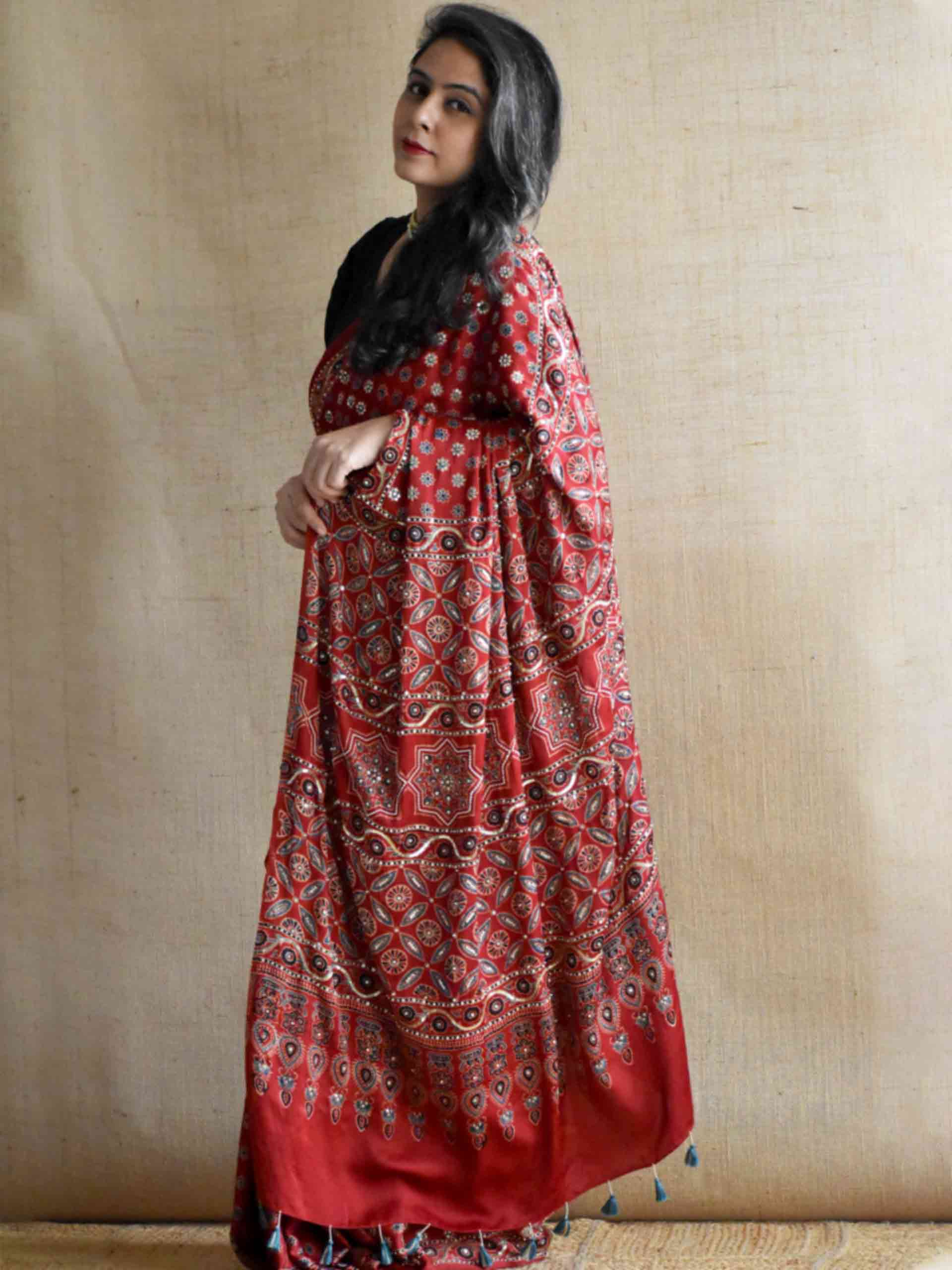 Rooh-e-Riwāyat - Ajrakh modal Silk hand embroidered Saree