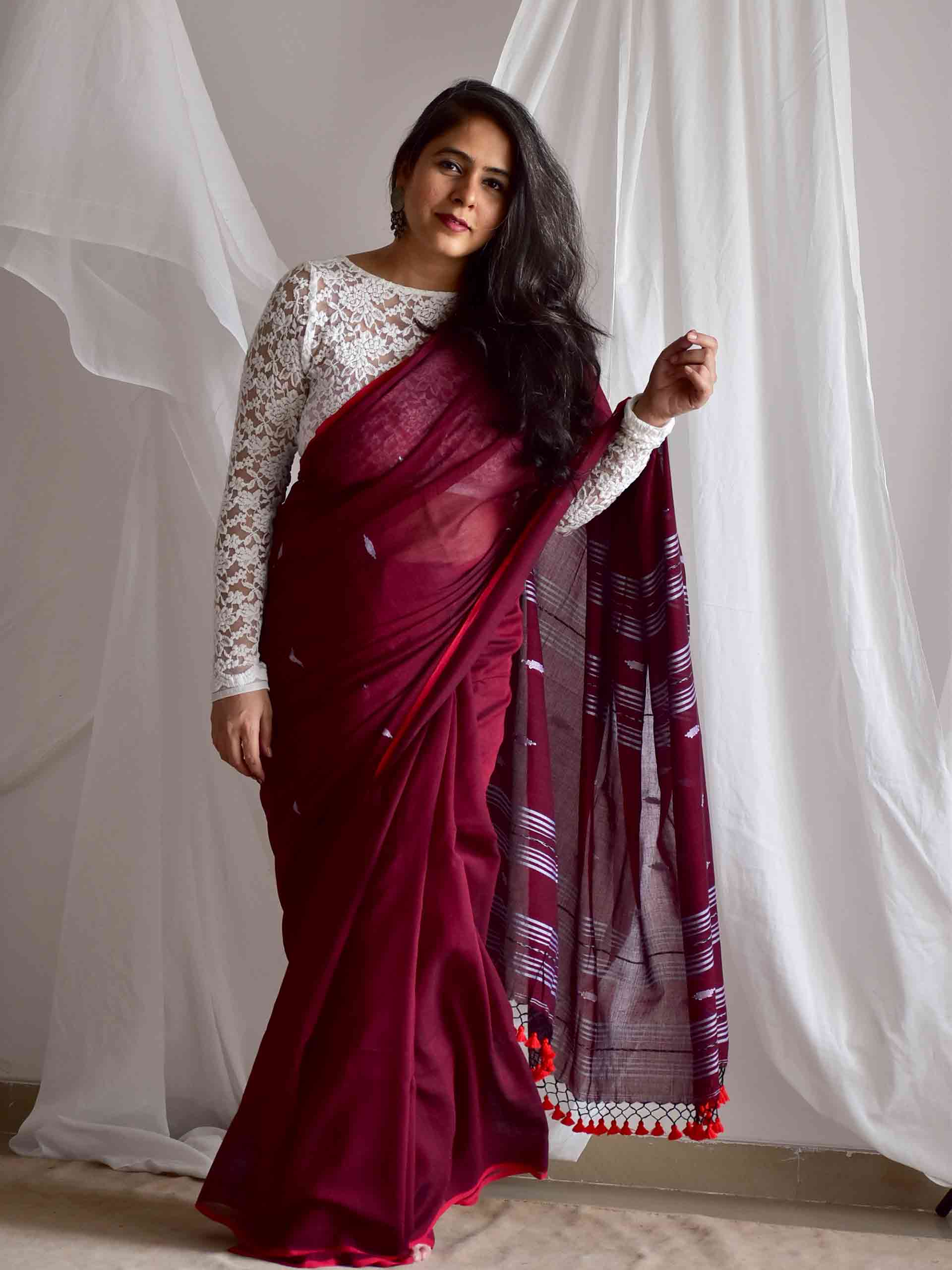 Mogra - Jamdani mul cotton saree