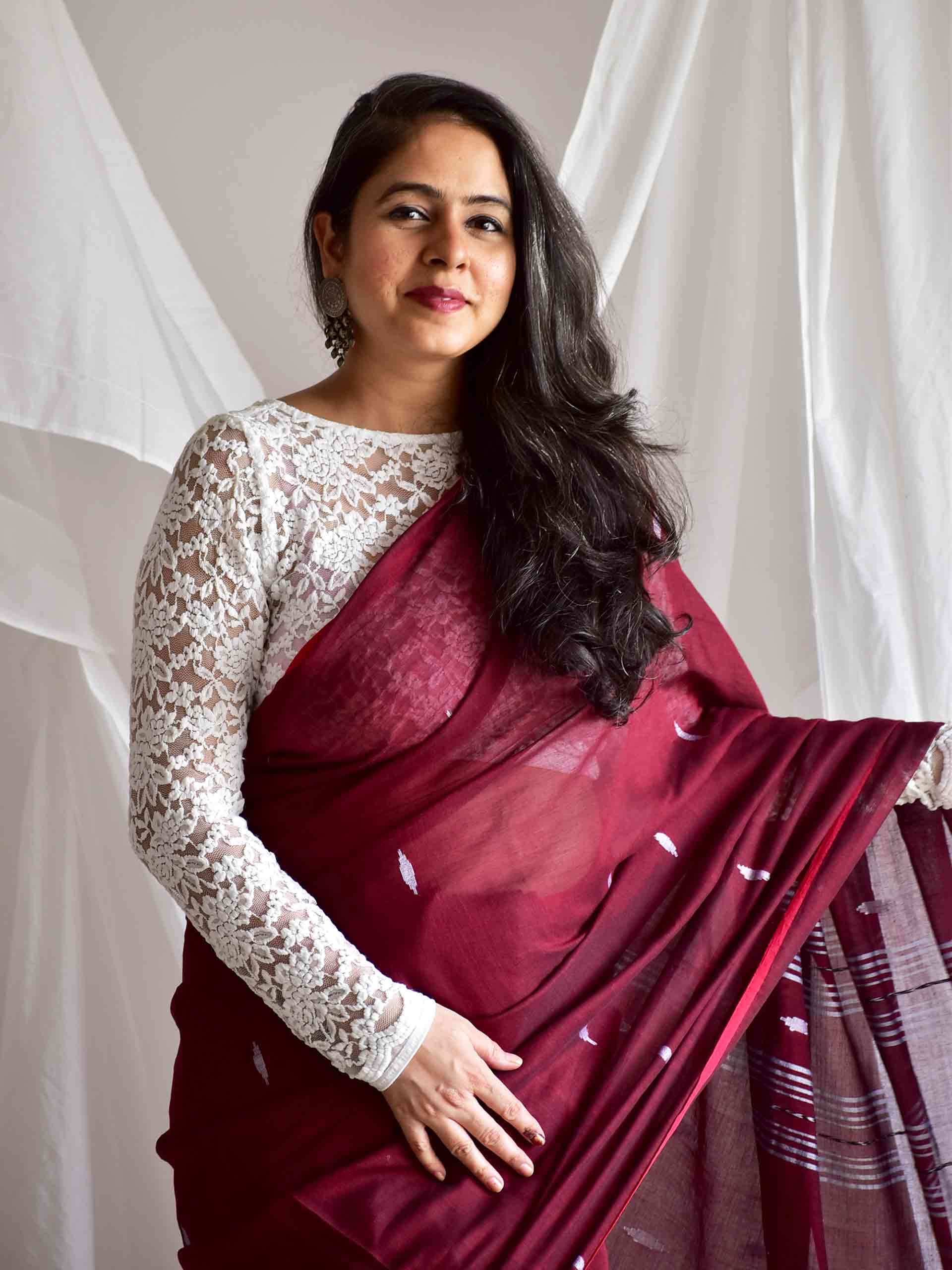 Mogra - handloom Jamdani mul cotton saree