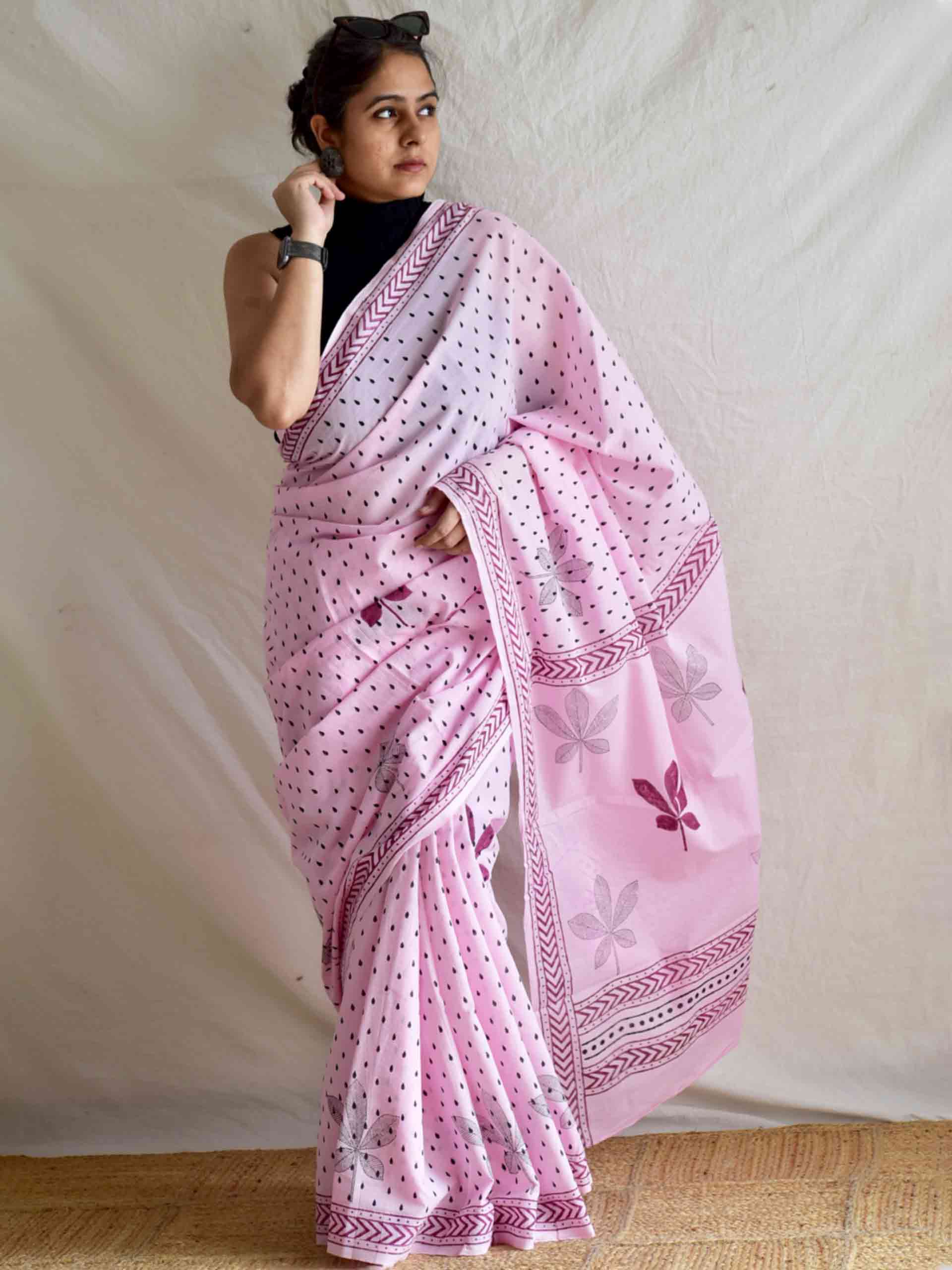 Coach lady - Mul cotton saree