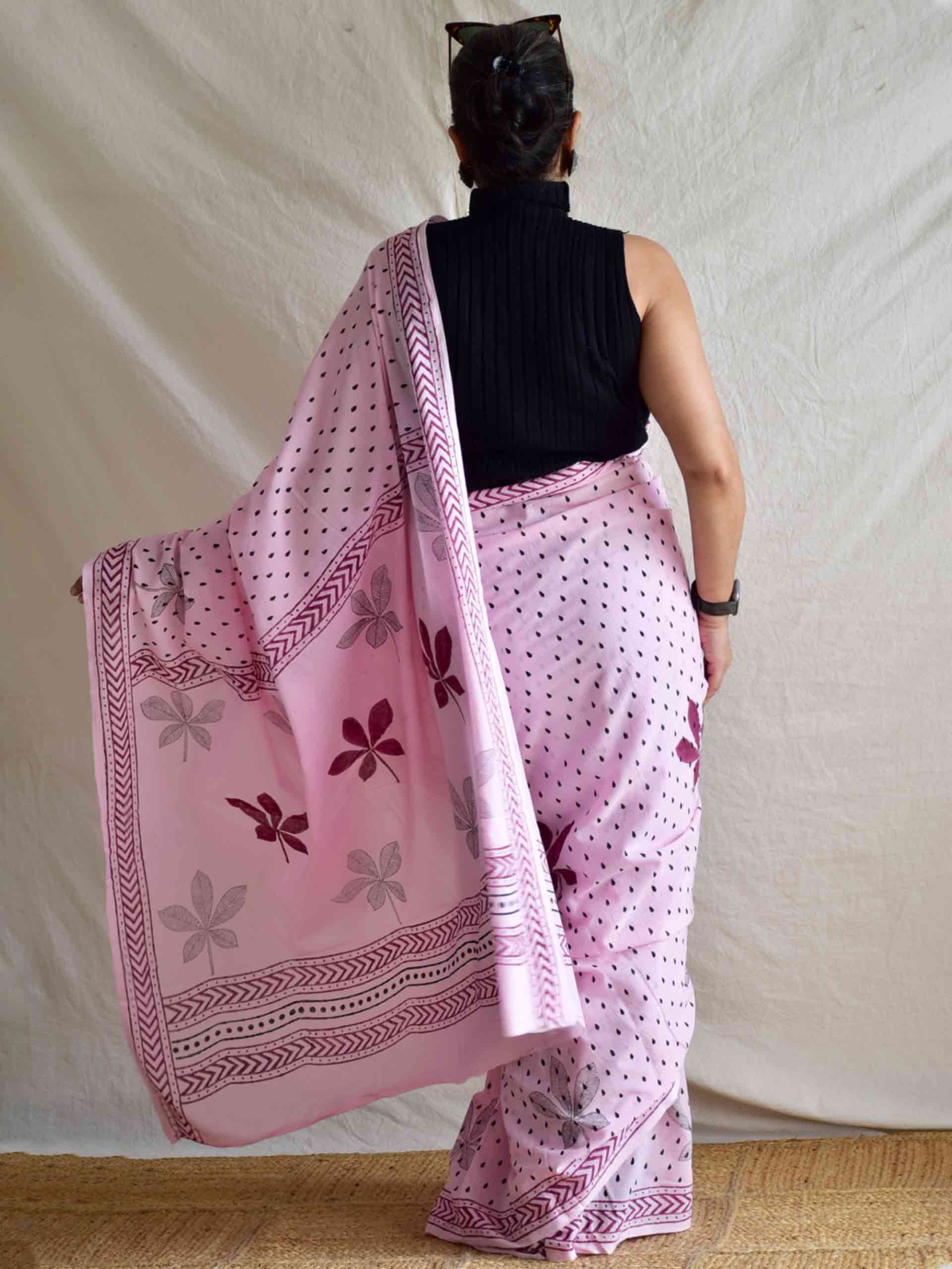 Coach lady - Mul cotton saree