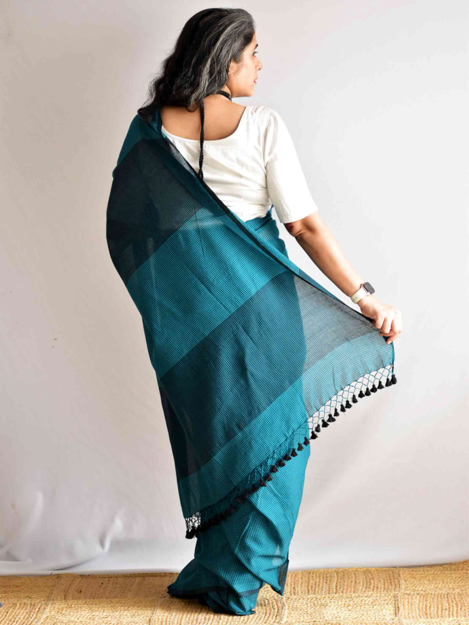Sagar - checkered Mul cotton saree