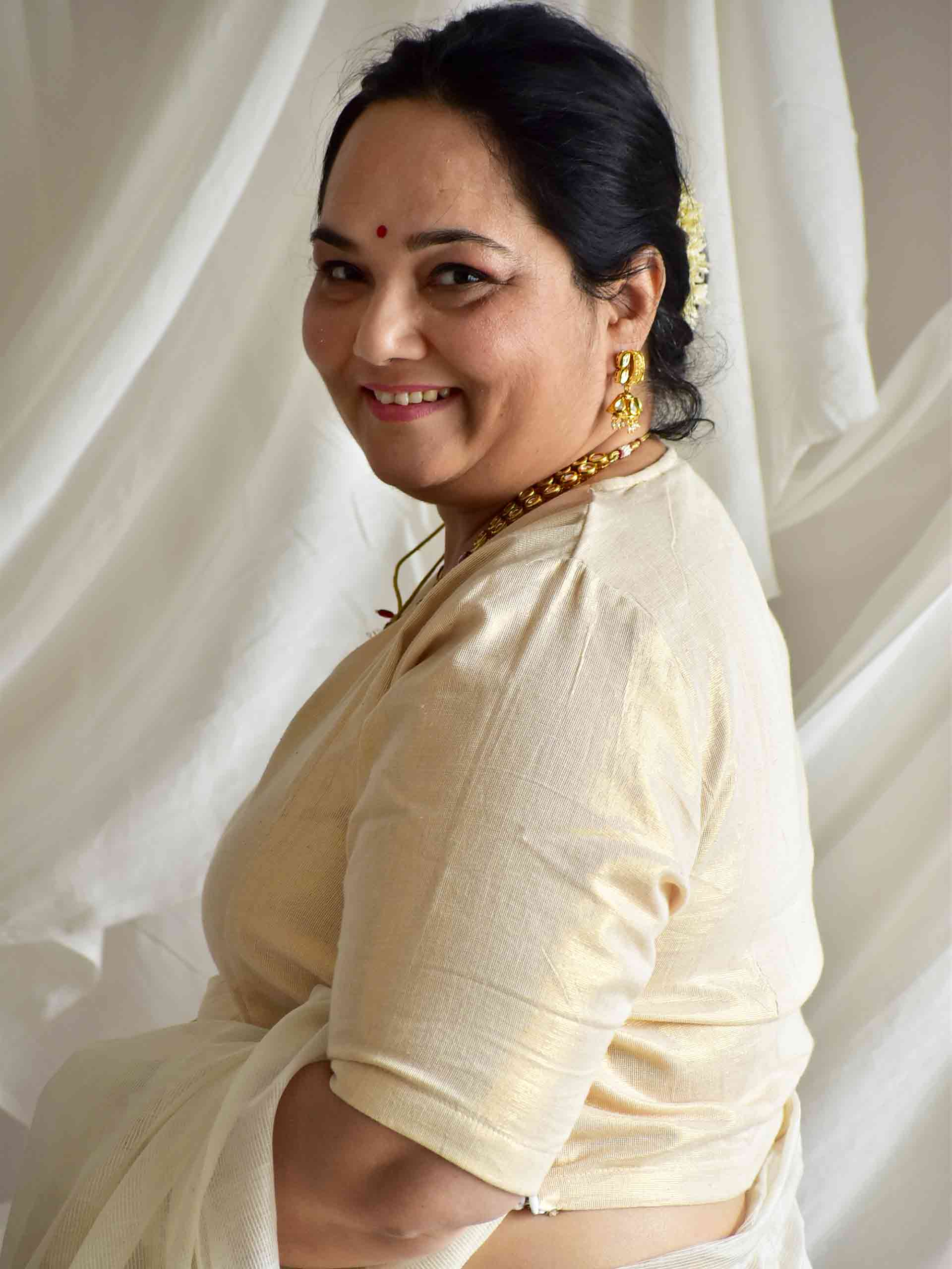 Golden era - Plus Size Blouse