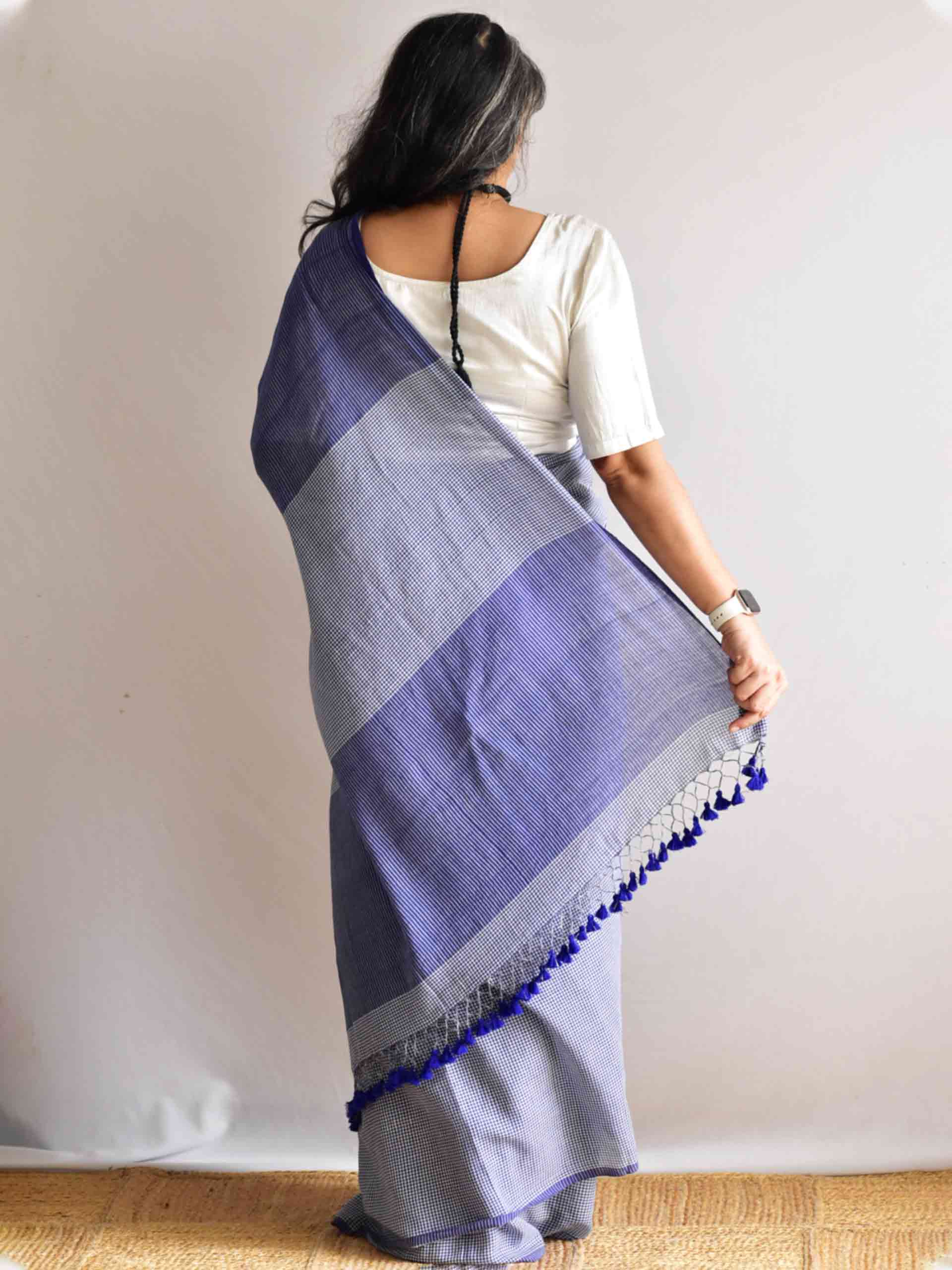 Amber - checkered Mul cotton saree