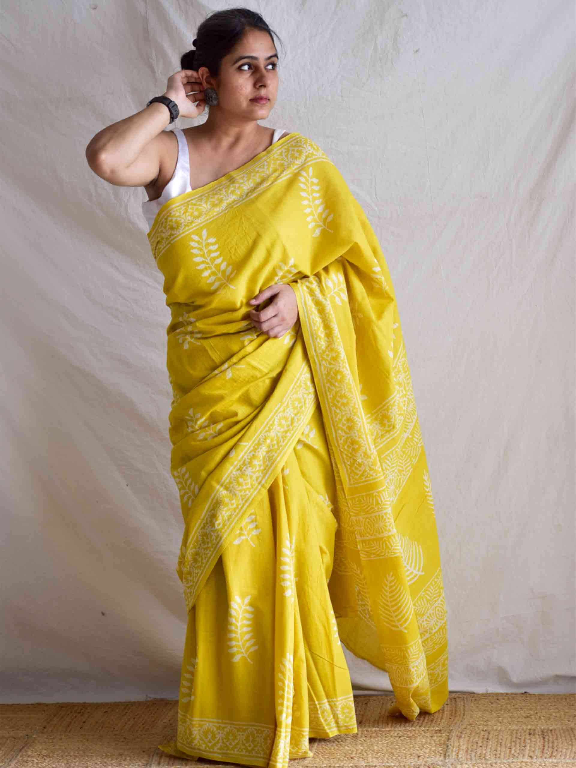 Sepia strength - Mul cotton saree
