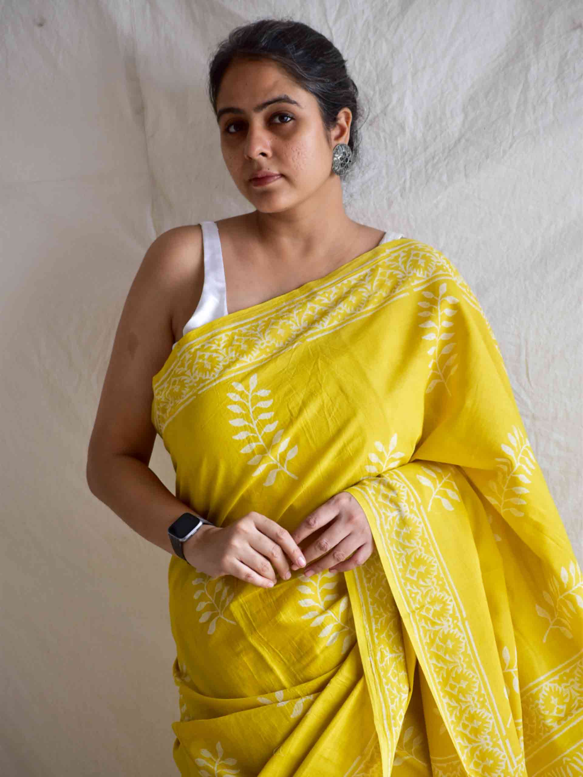 Sepia strength - Mul cotton saree