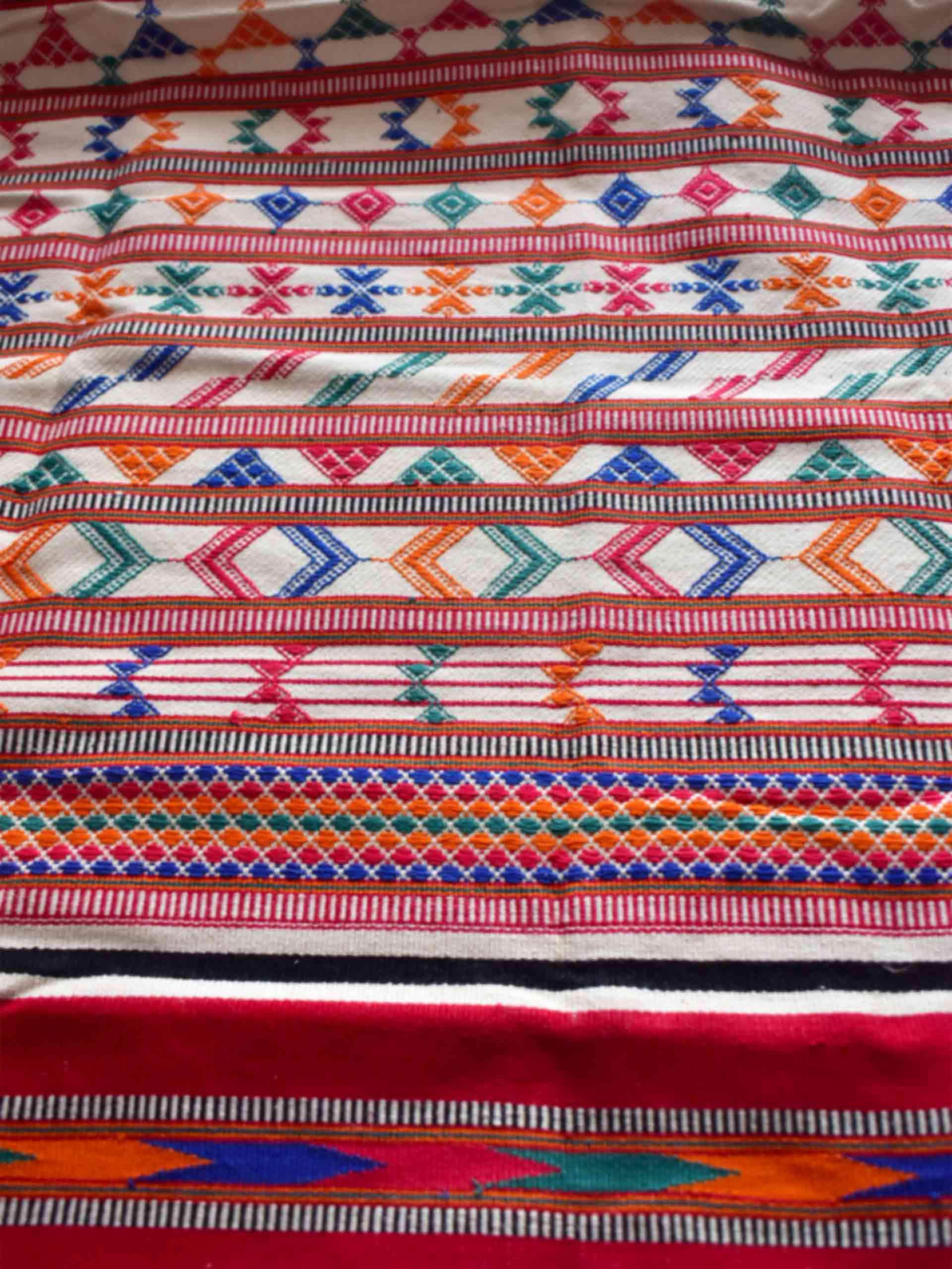 Snowfall- kashida handloom Foyer Rug 36x72