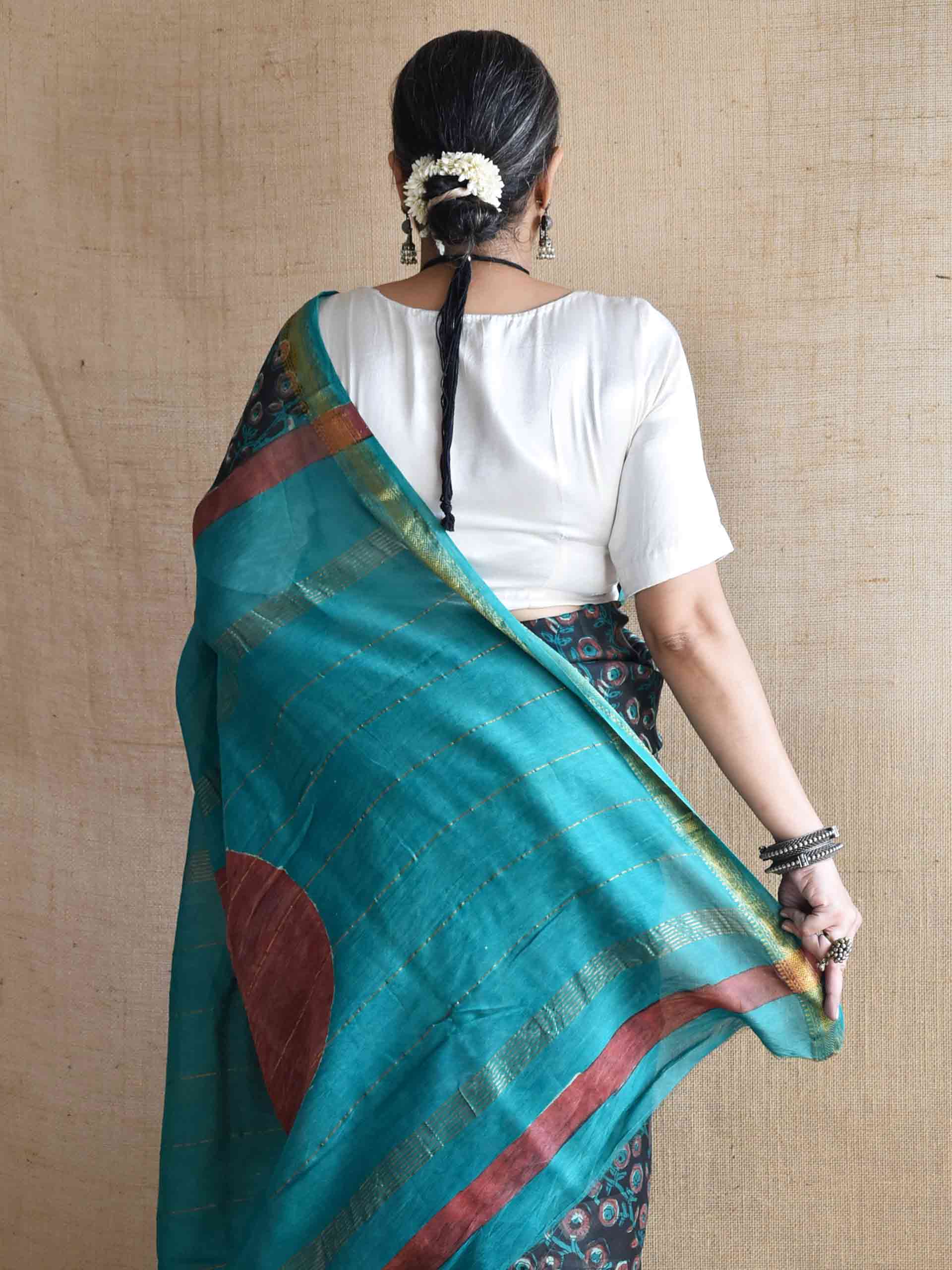 Dhundira - Bagru Maheshwari silk saree