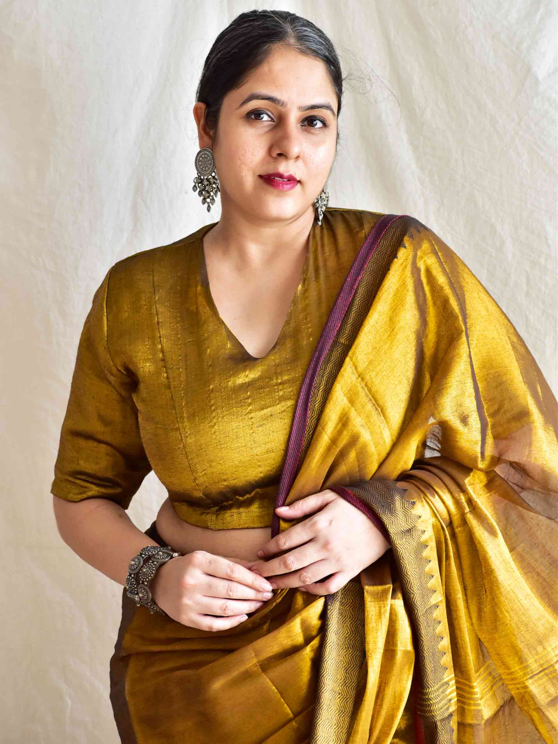 UD054 Gold - Tissue blouse