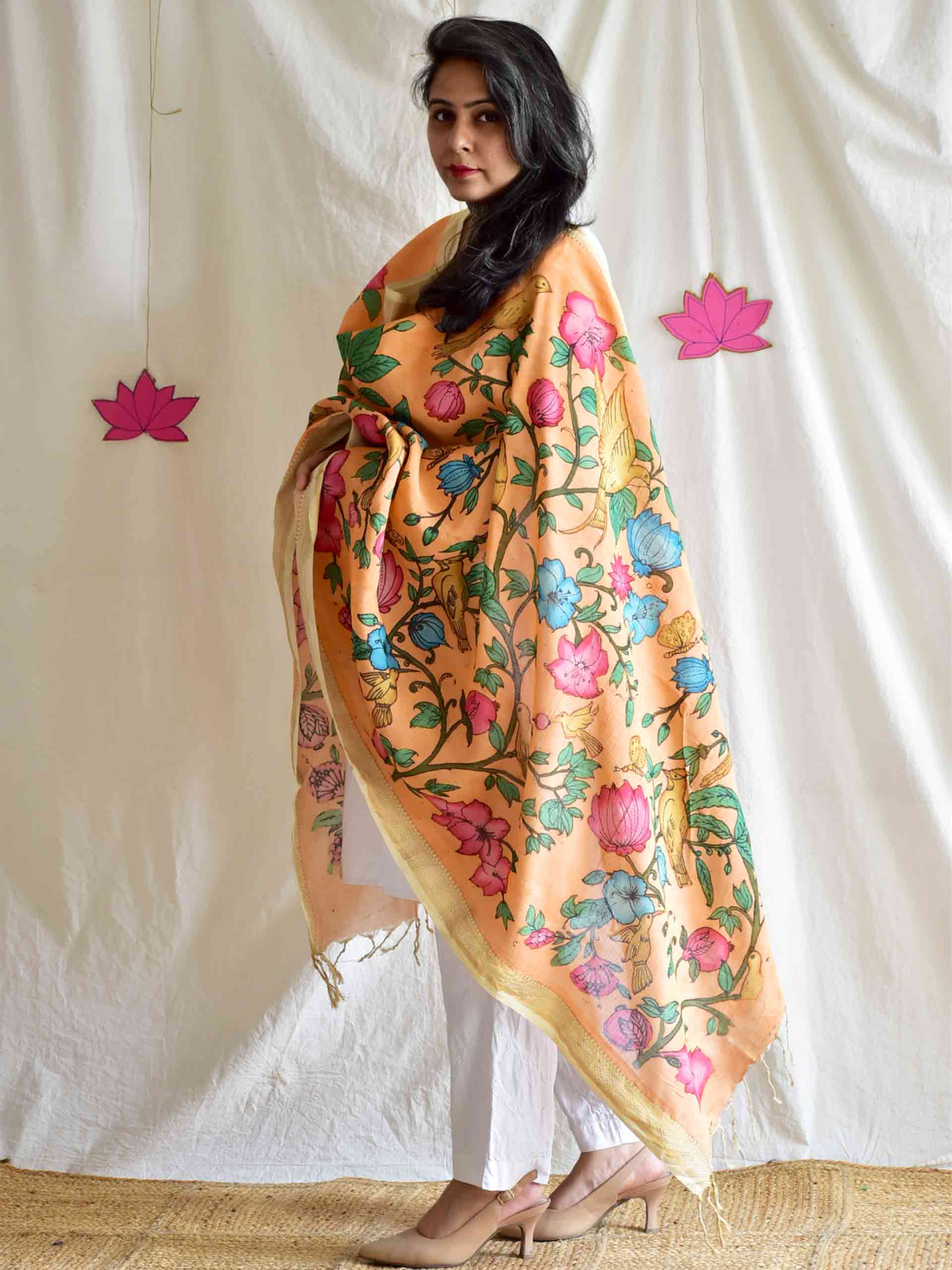 rangmanch - Bangalore silk handpainted kalamkari printed Dupatta